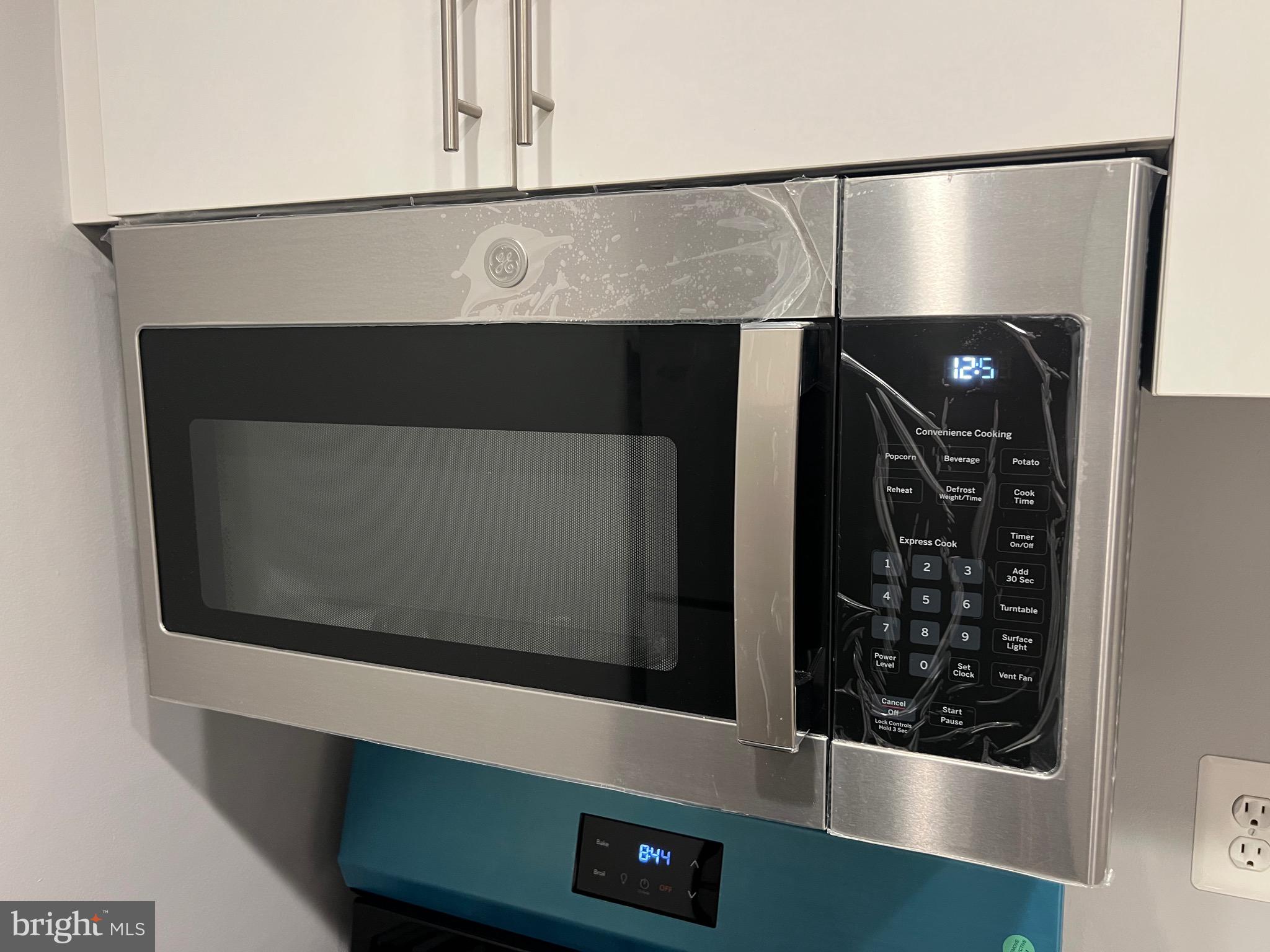 BURKE COVE - Residential