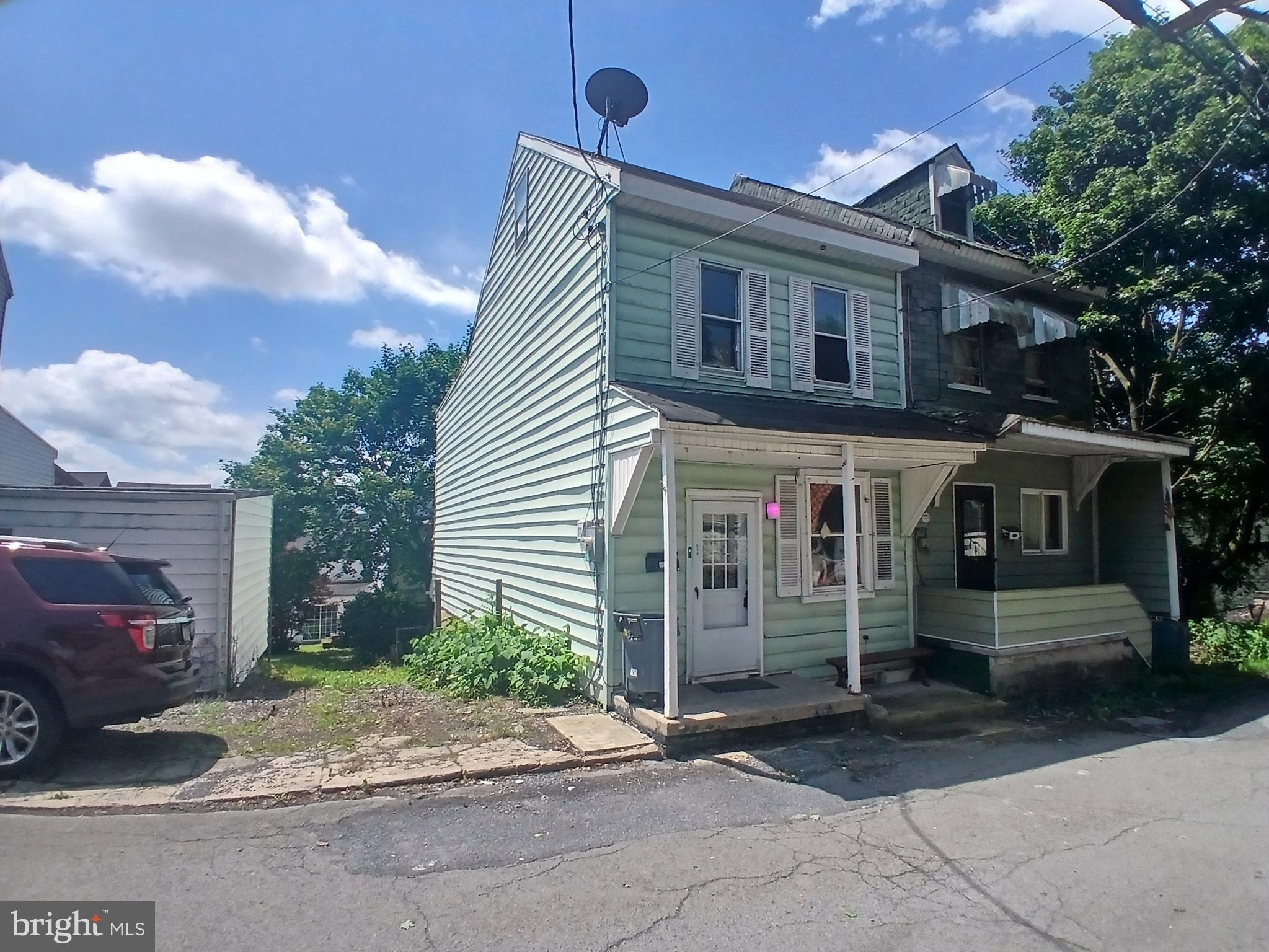 514 W PENN STREET