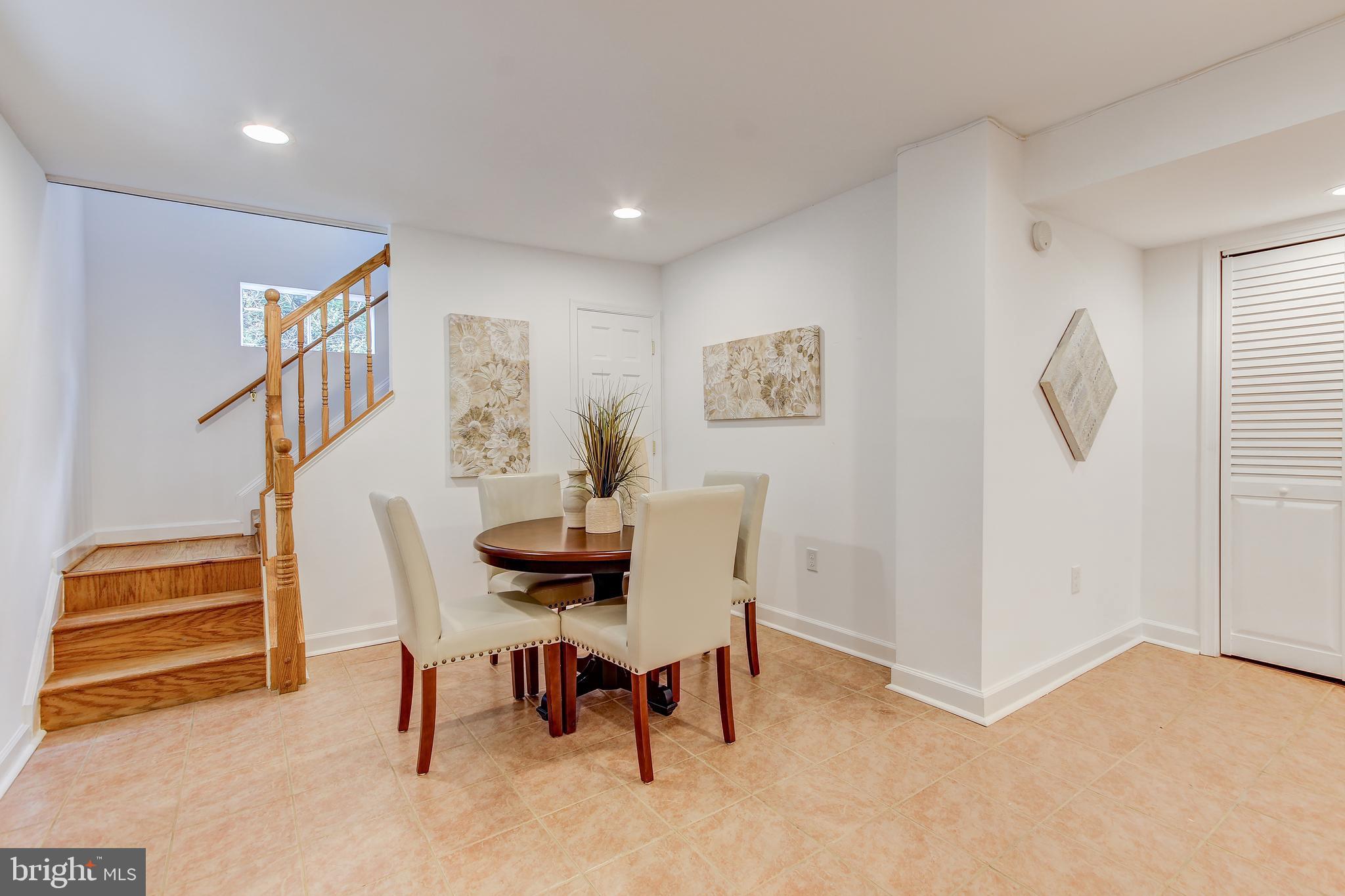 PINEHURST VILLAGE - Residential