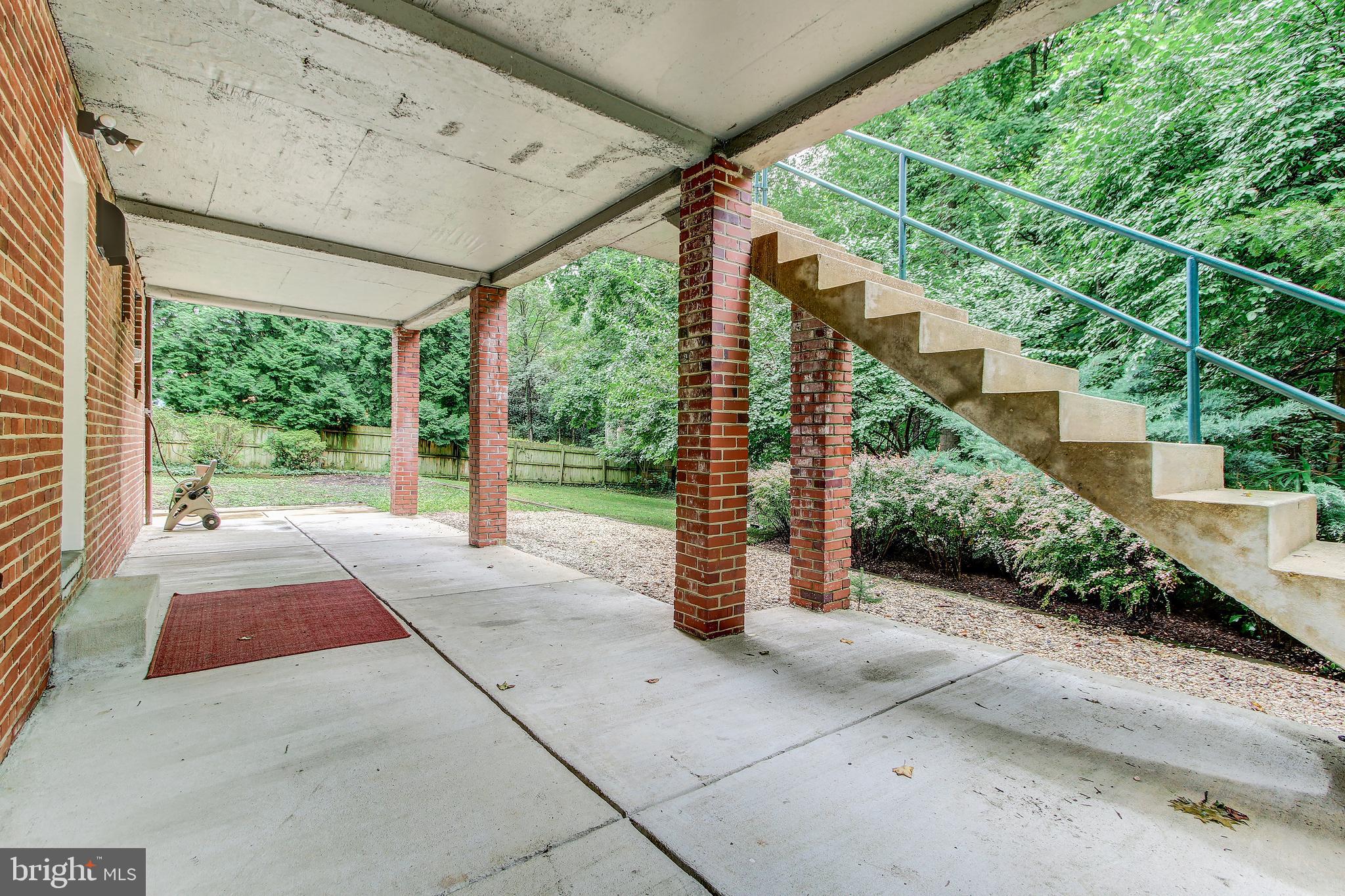 PINEHURST VILLAGE - Residential