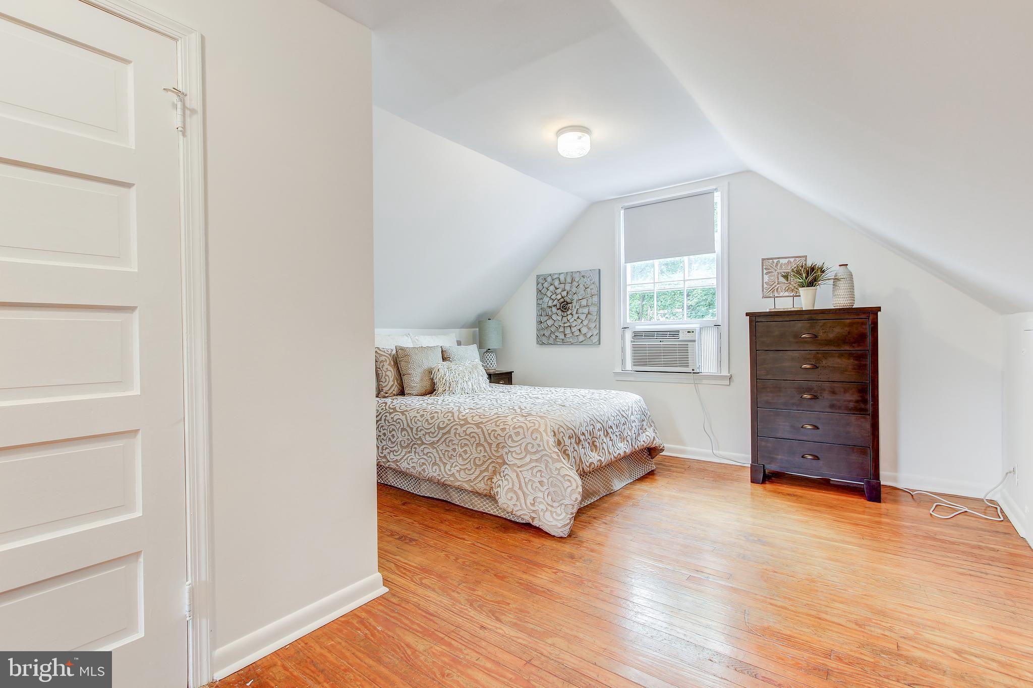 PINEHURST VILLAGE - Residential