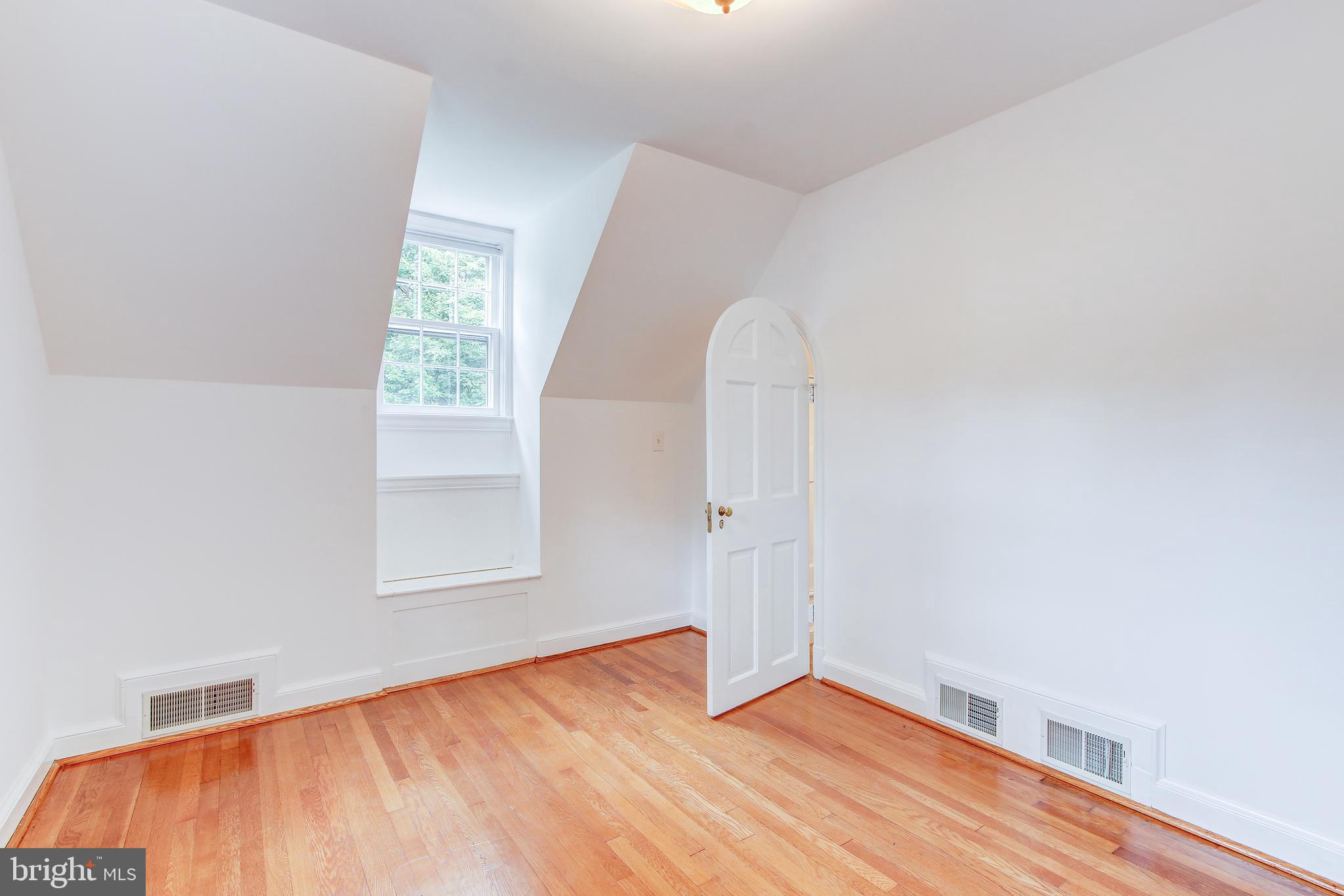 PINEHURST VILLAGE - Residential