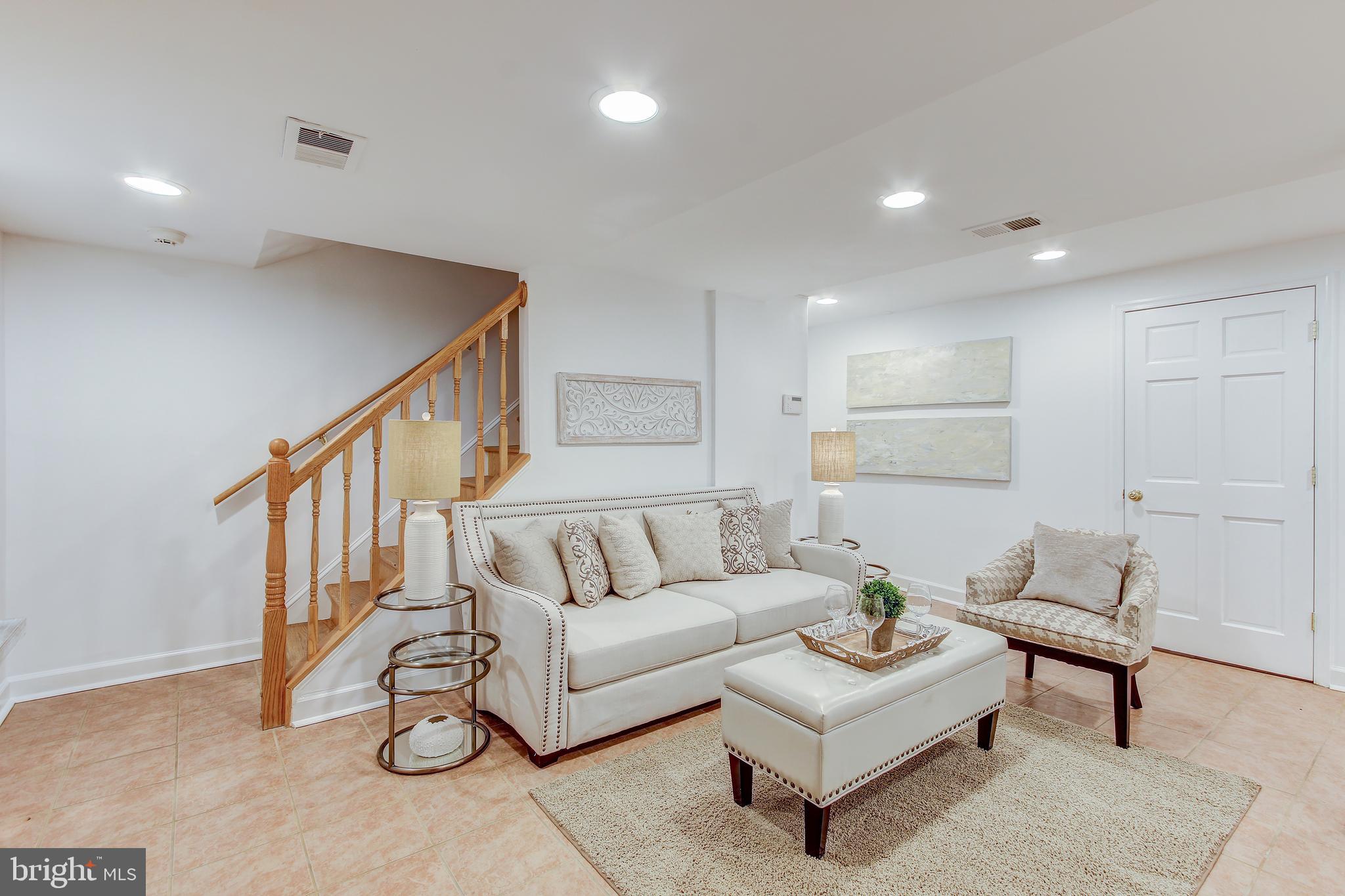 PINEHURST VILLAGE - Residential