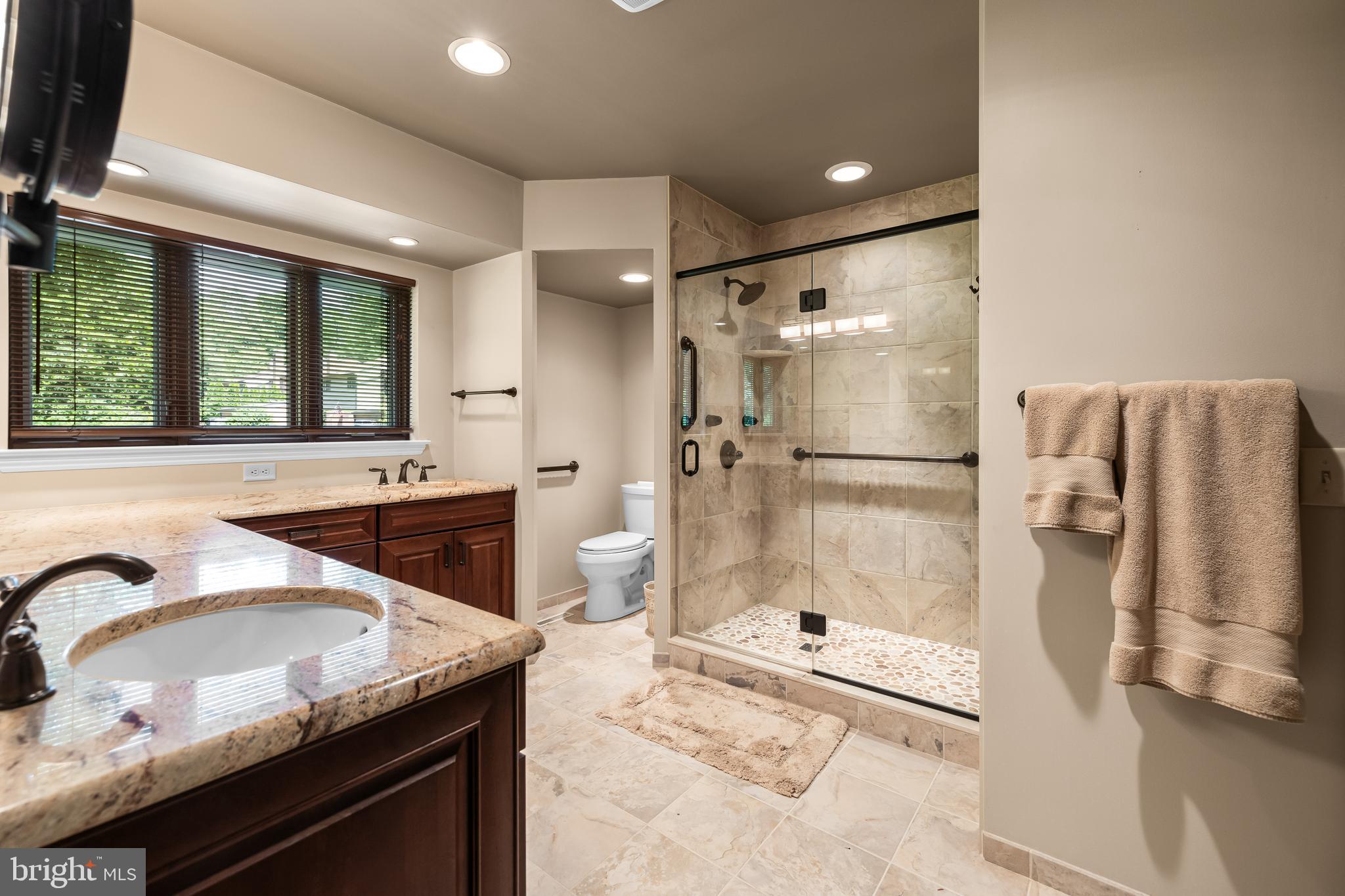 OAKHAMPTON - Residential