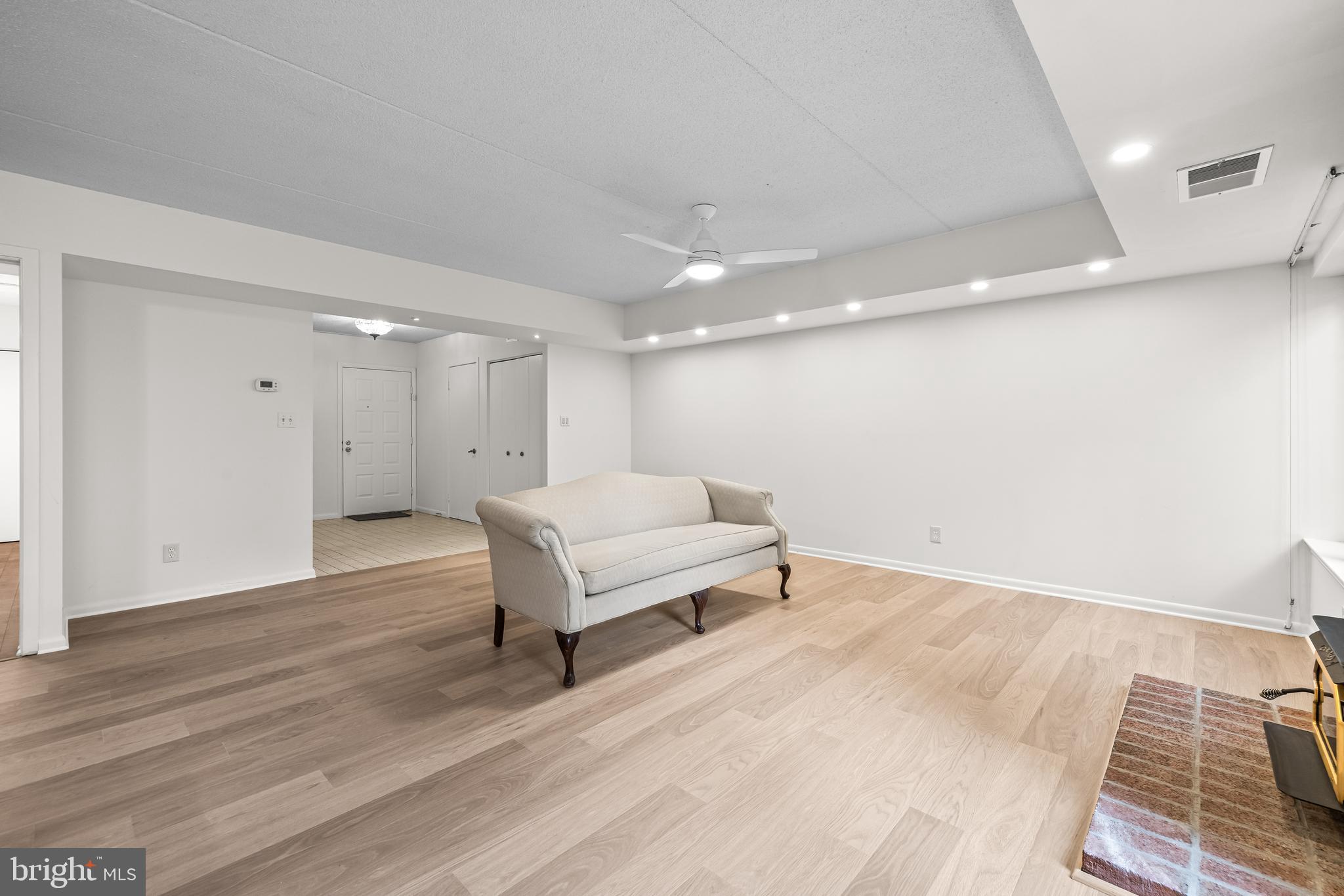 OAKHAMPTON - Residential