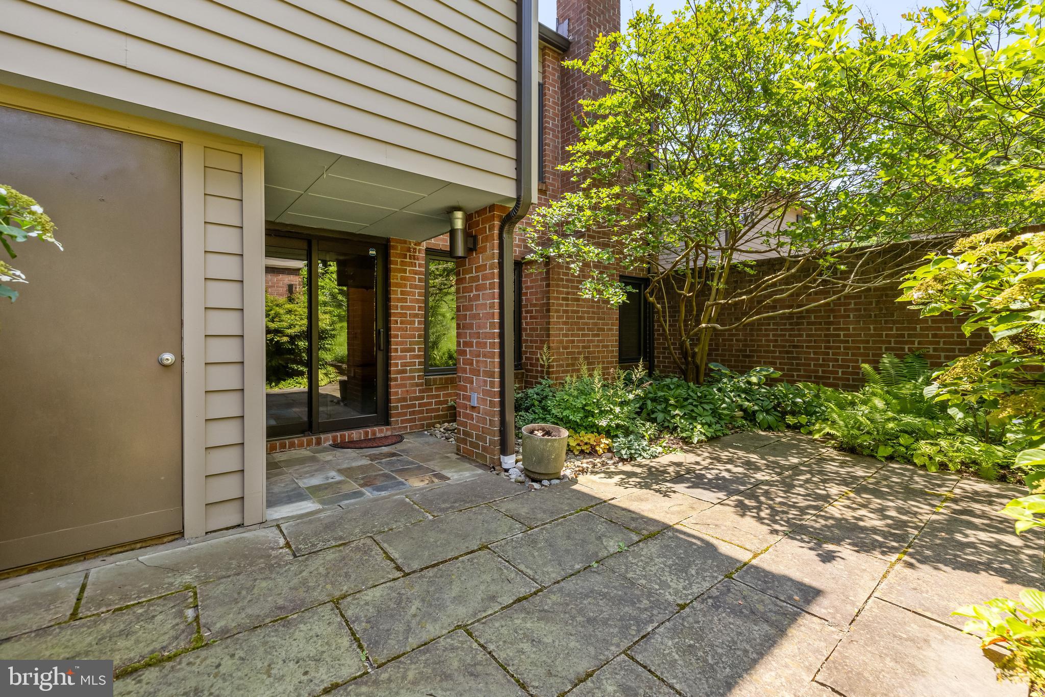 OAKHAMPTON - Residential