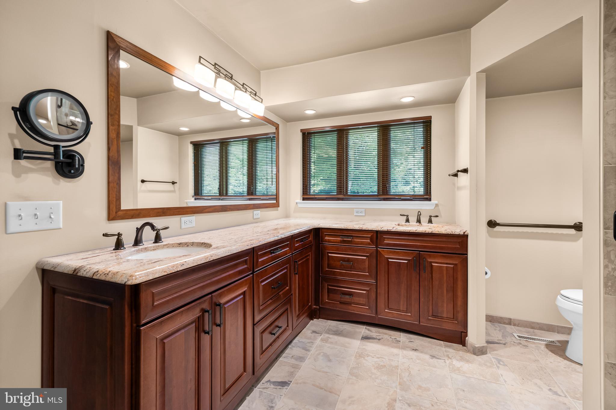 OAKHAMPTON - Residential