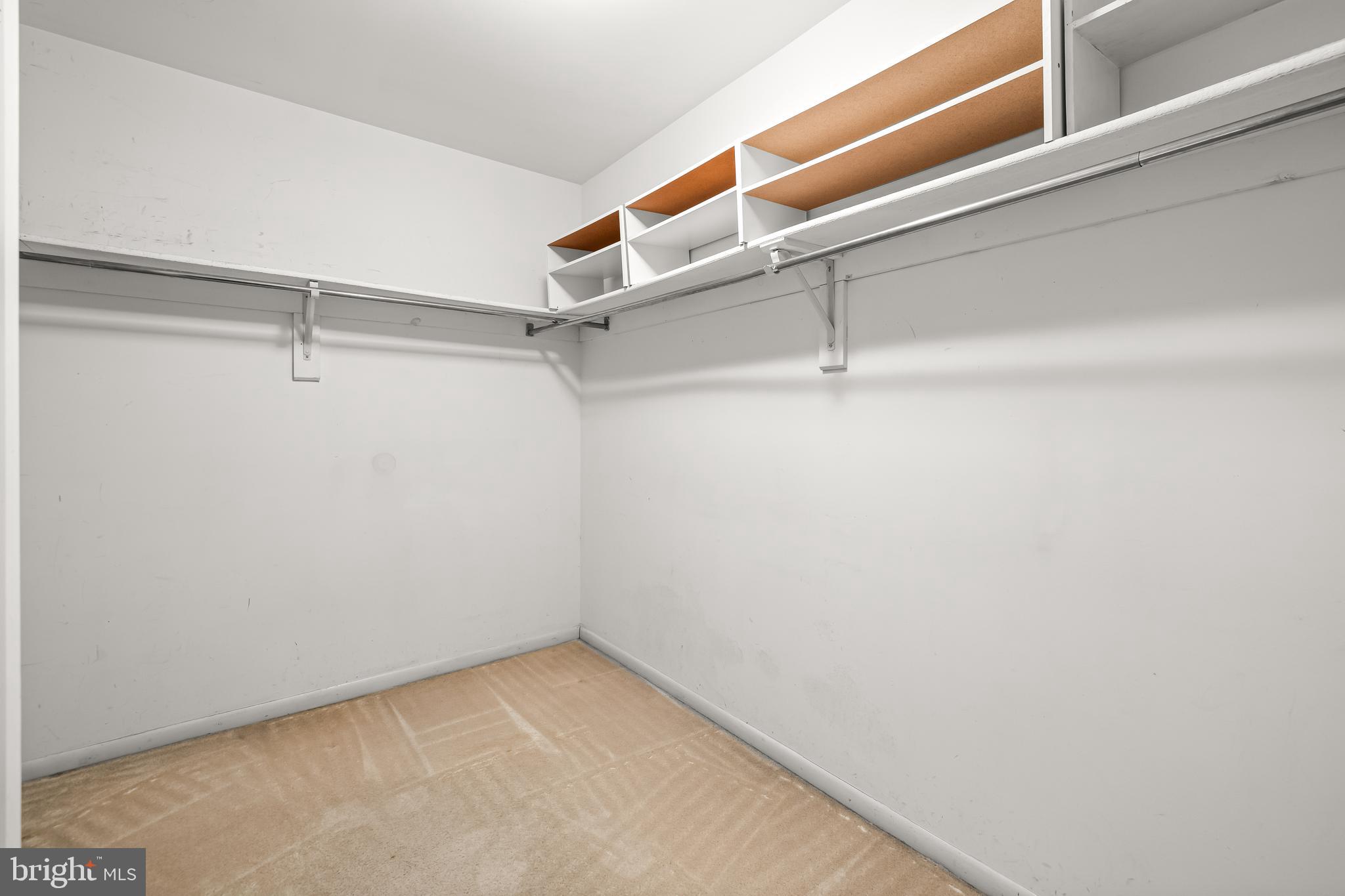 OAKHAMPTON - Residential