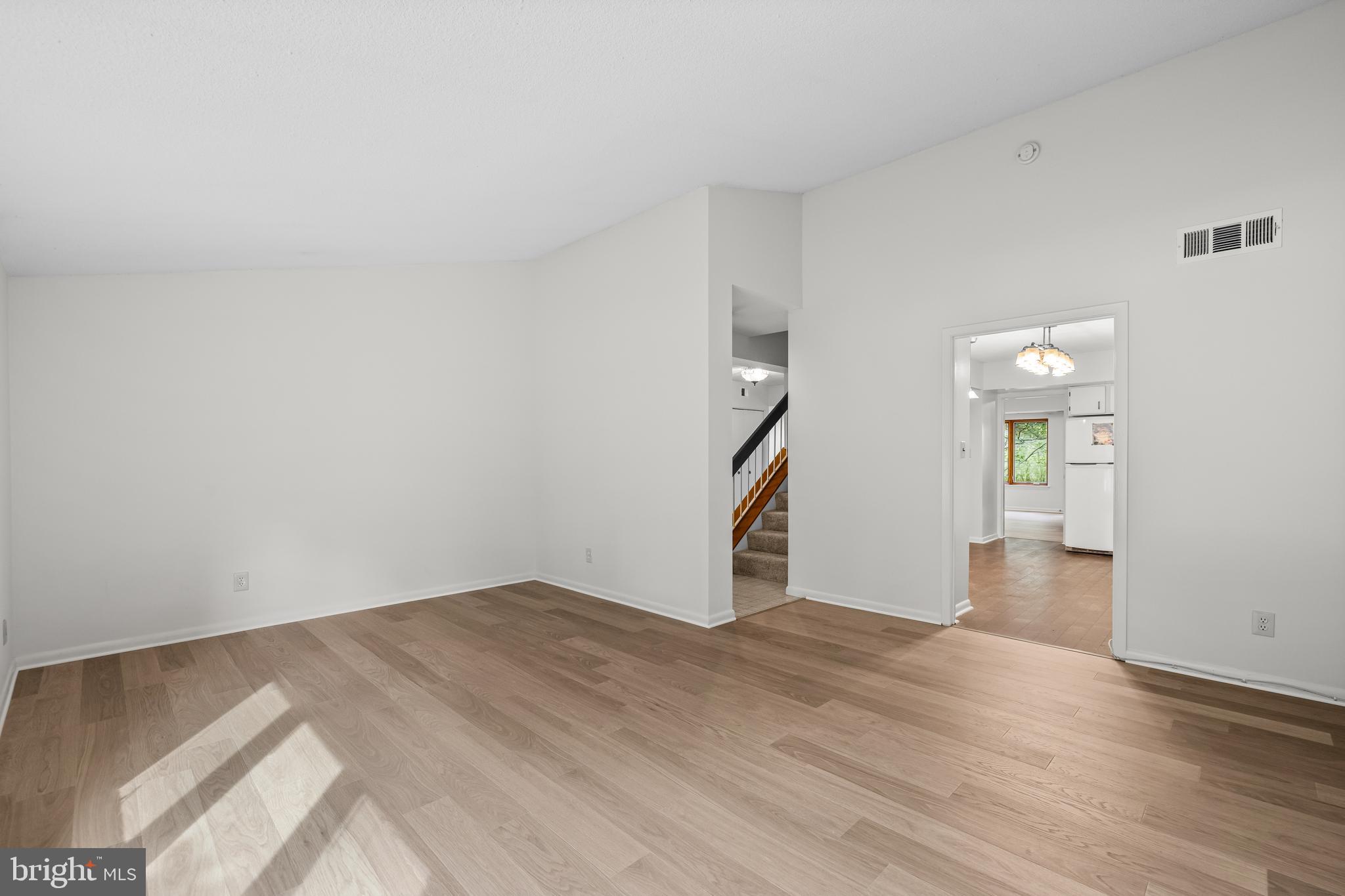 OAKHAMPTON - Residential