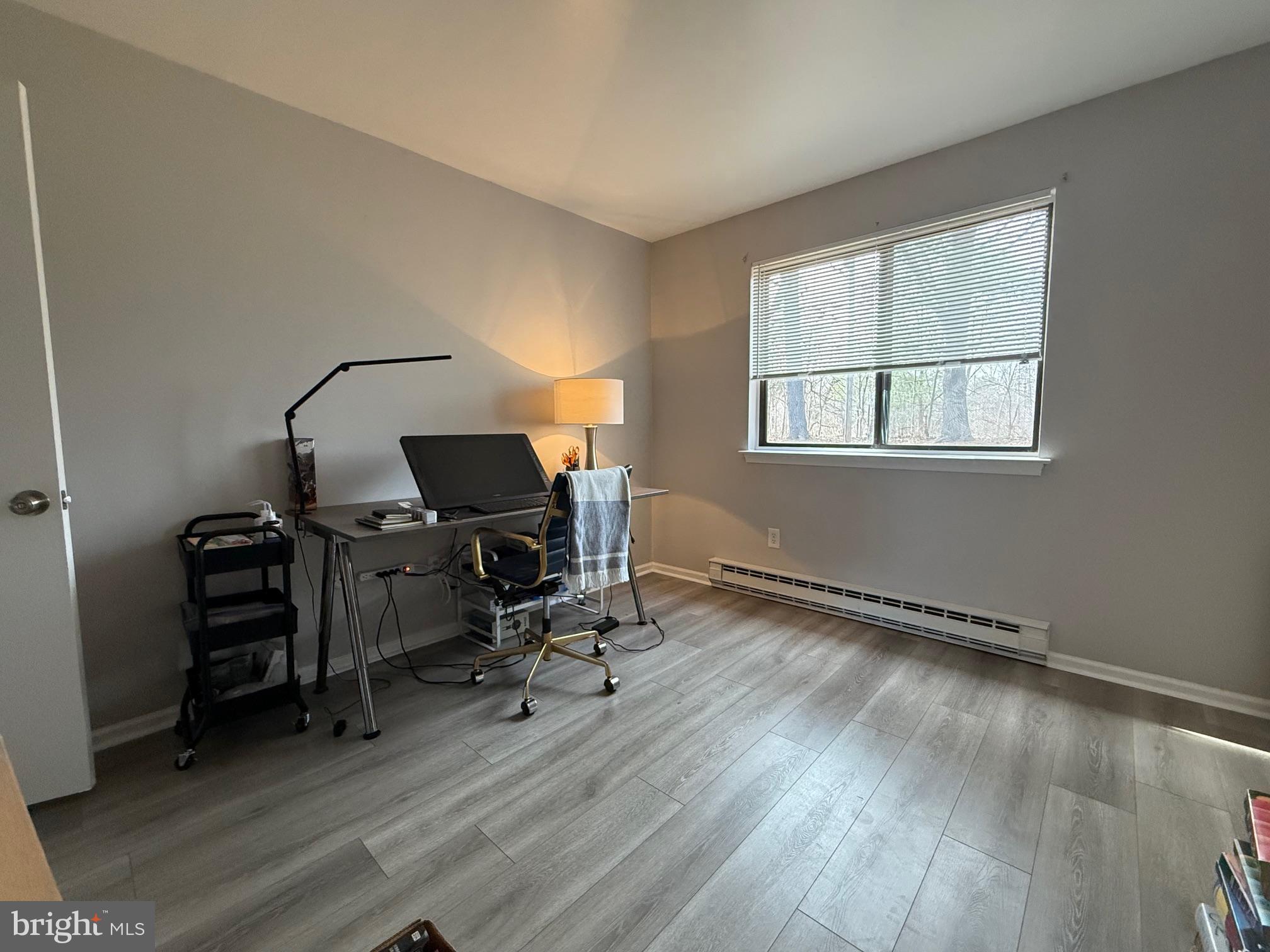 DOYLESTOWN COMMONS - Residential Lease