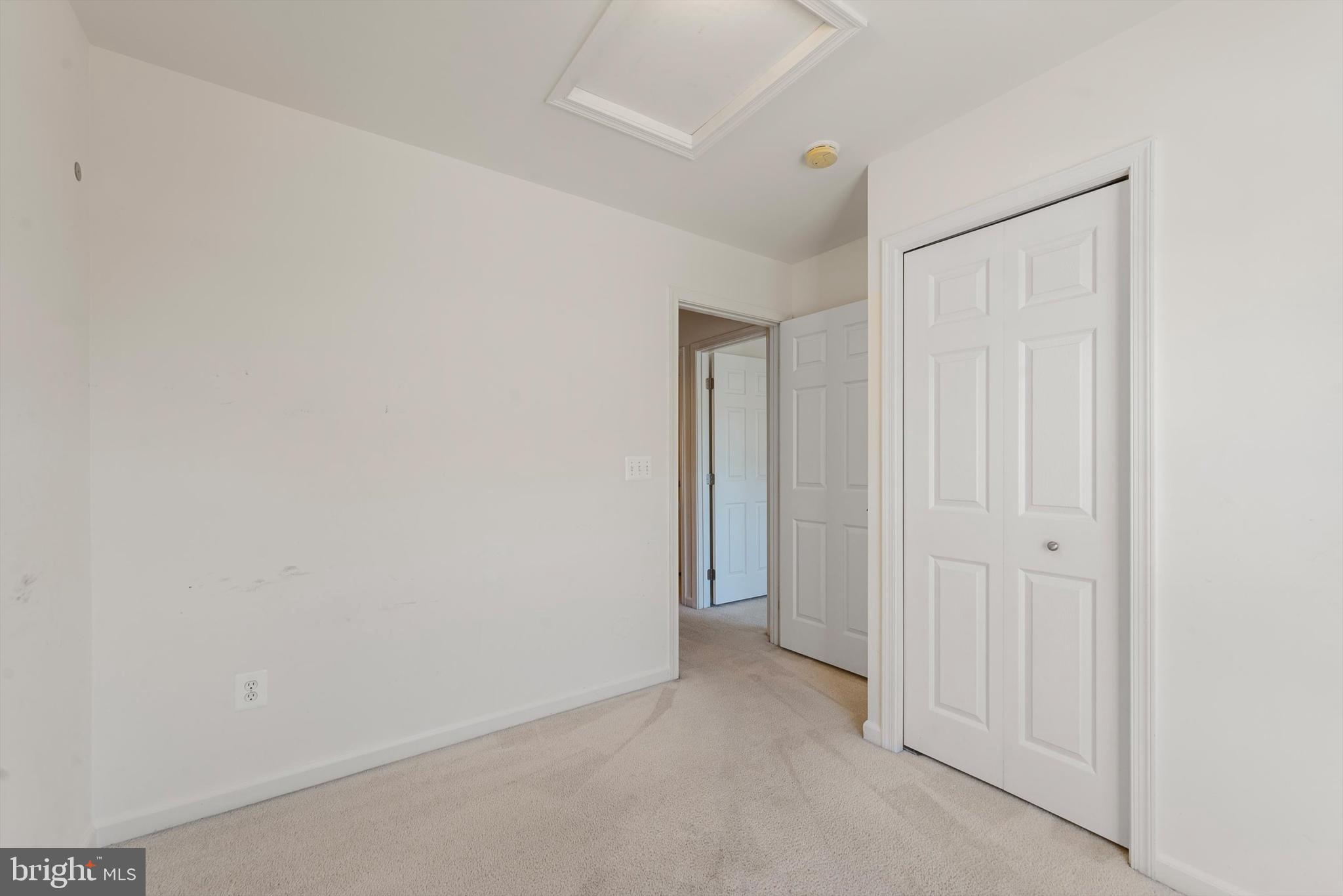 LAKELAND PLACE - Residential