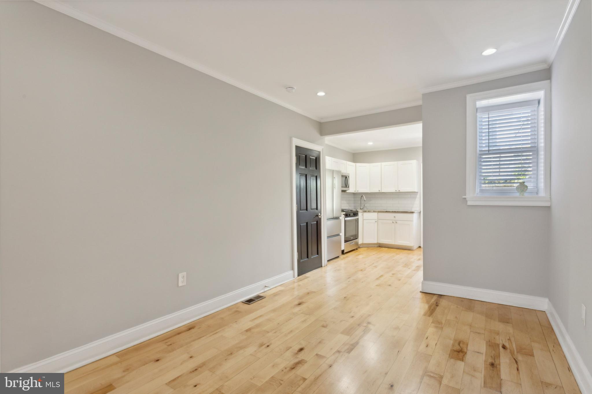 POINT BREEZE - Residential