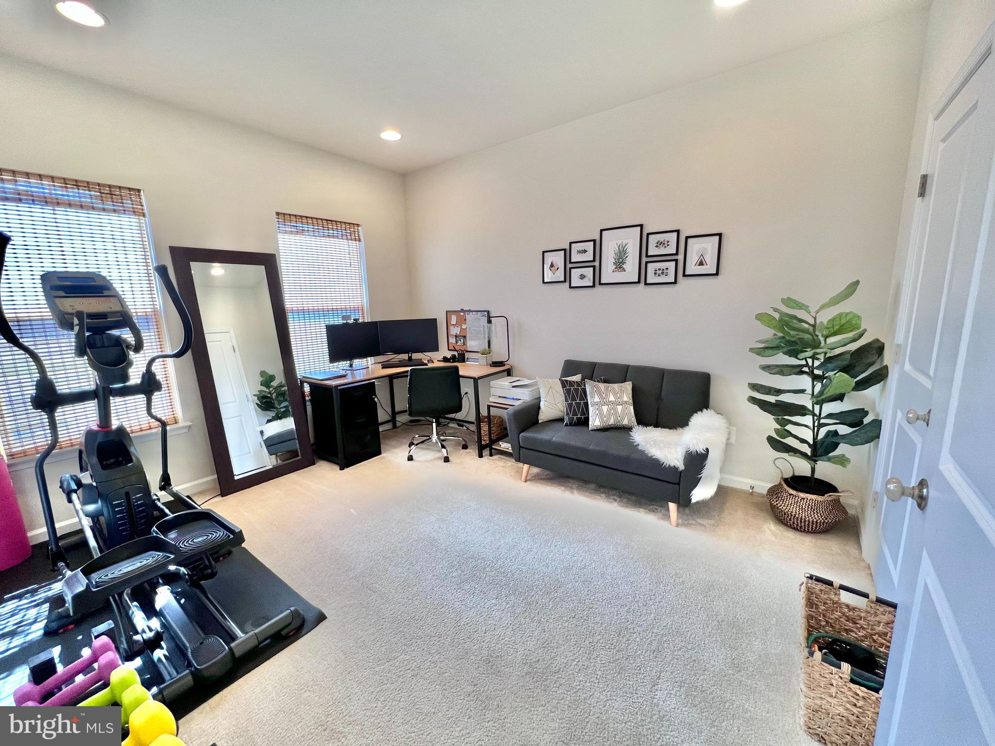 BRAMBLETON - Residential