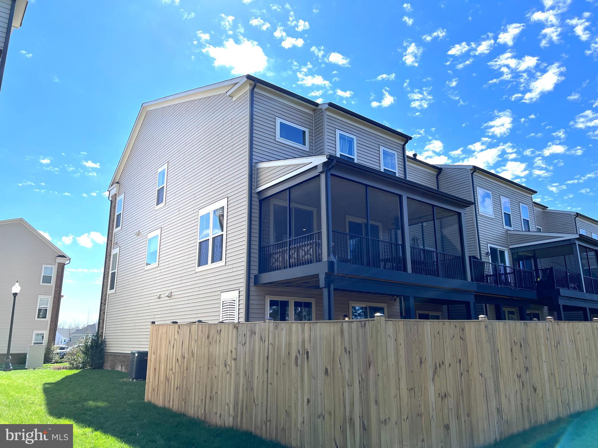 BRAMBLETON - Residential