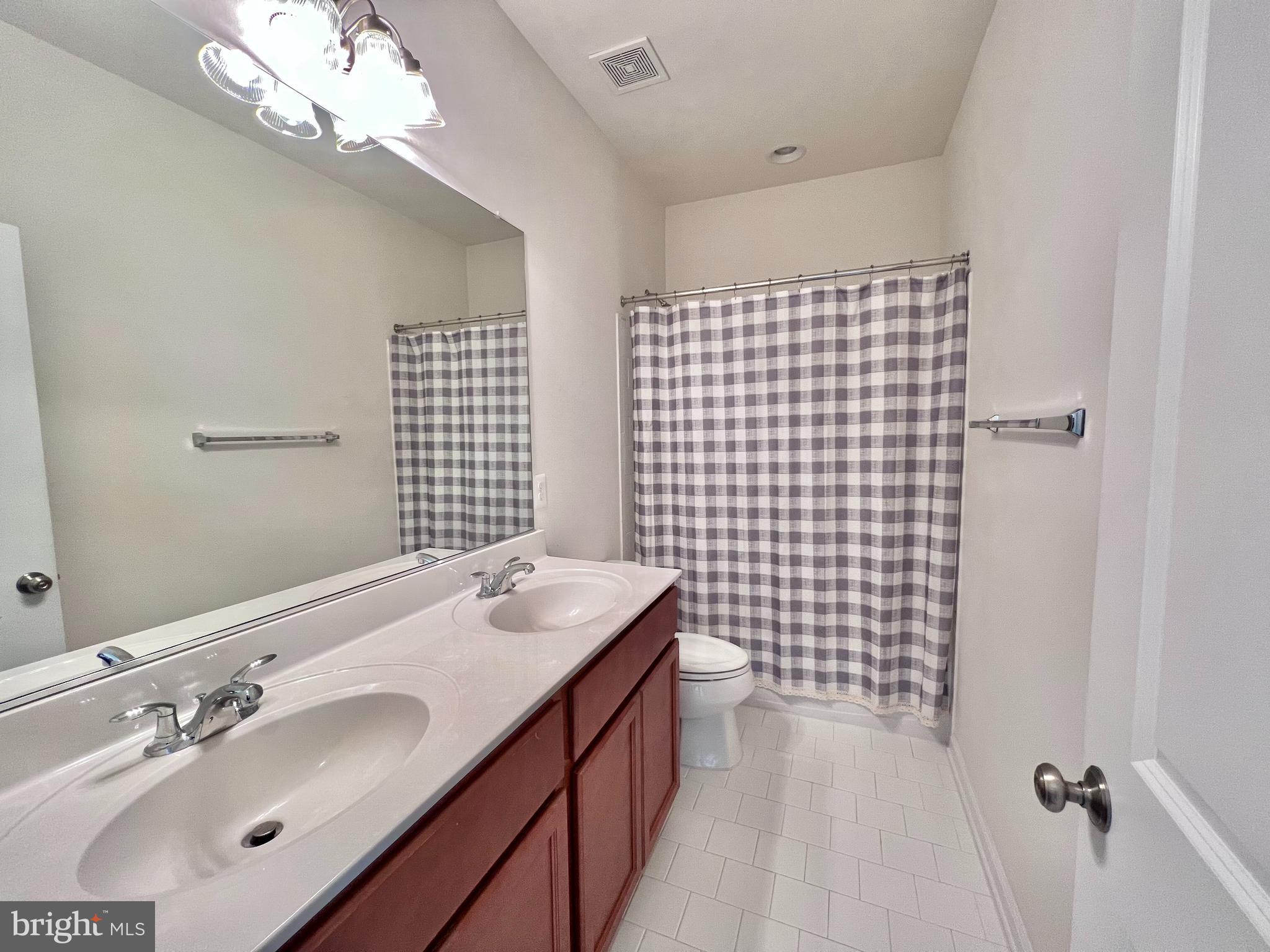 BRAMBLETON - Residential