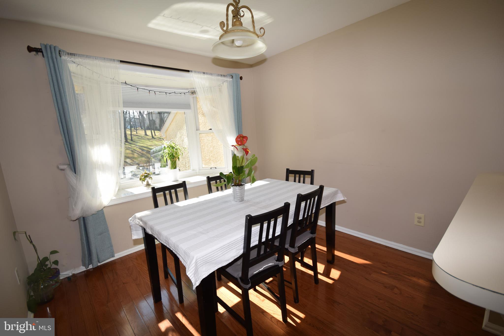 LANGSTOON - Residential