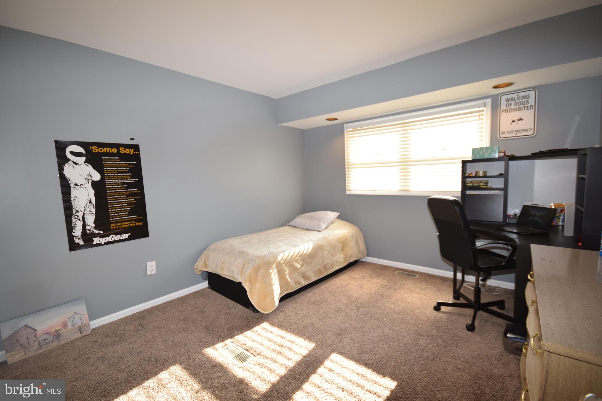 LANGSTOON - Residential