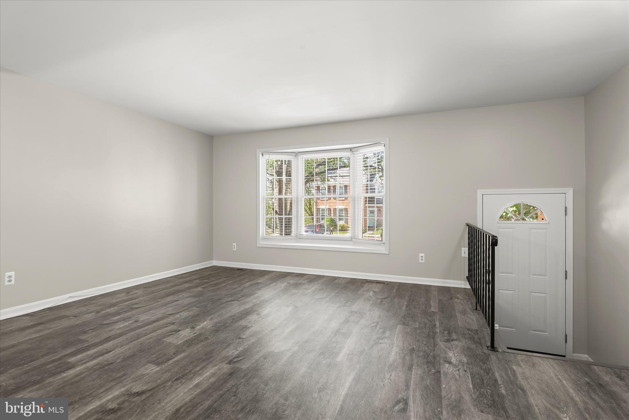 RICHARDSON MEWS - Residential