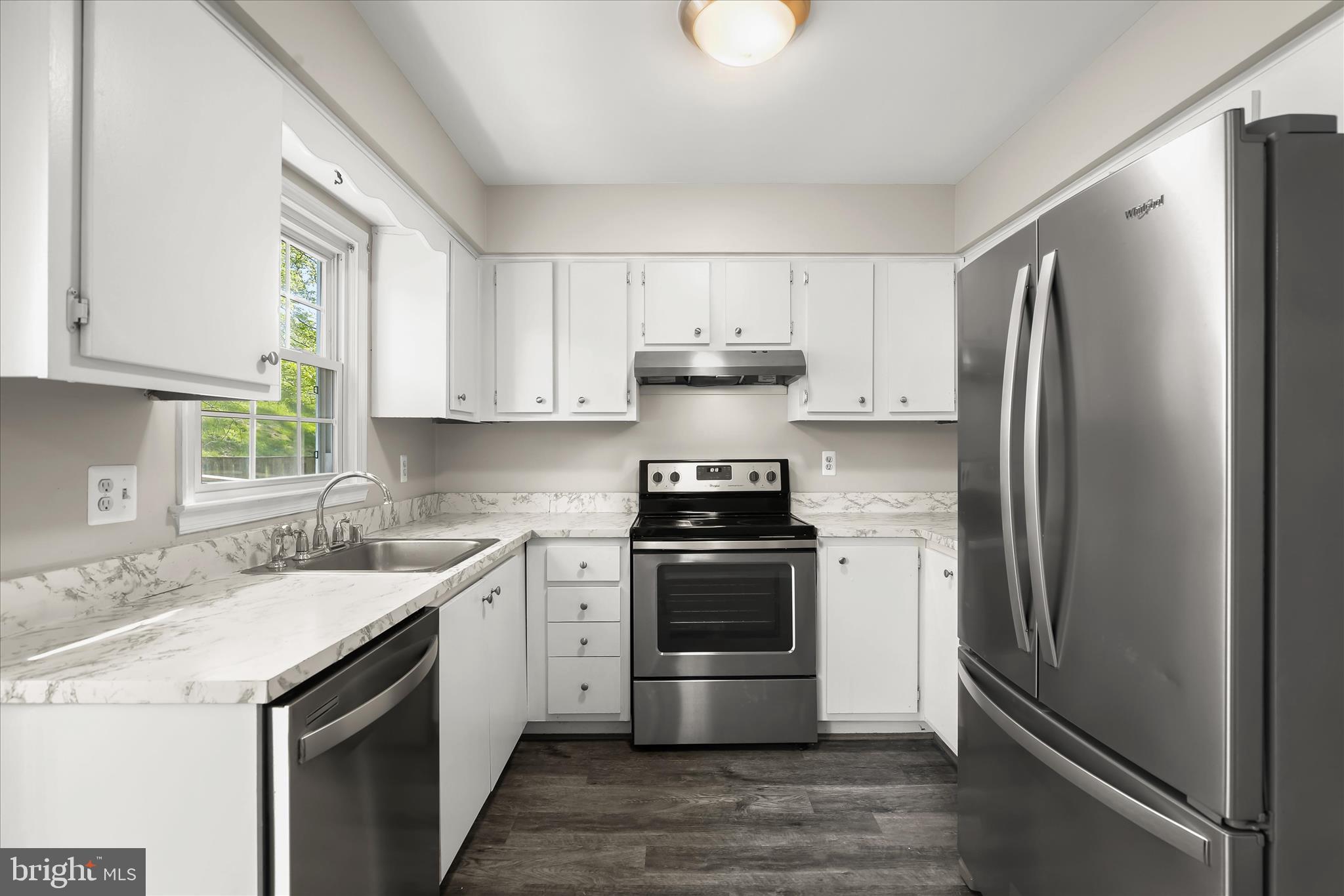 RICHARDSON MEWS - Residential