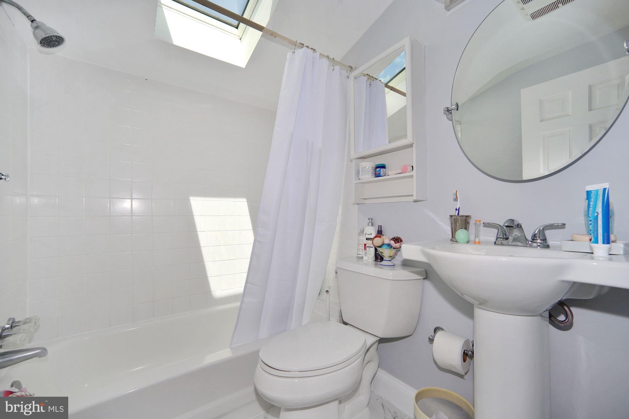 POTOMAC HUNT ACRES - Residential