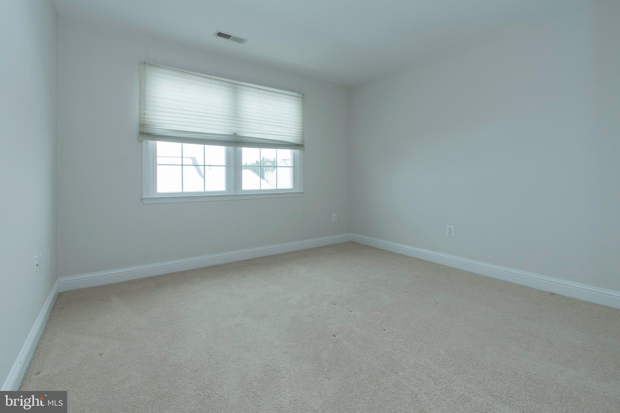 POTOMAC GLEN - Residential