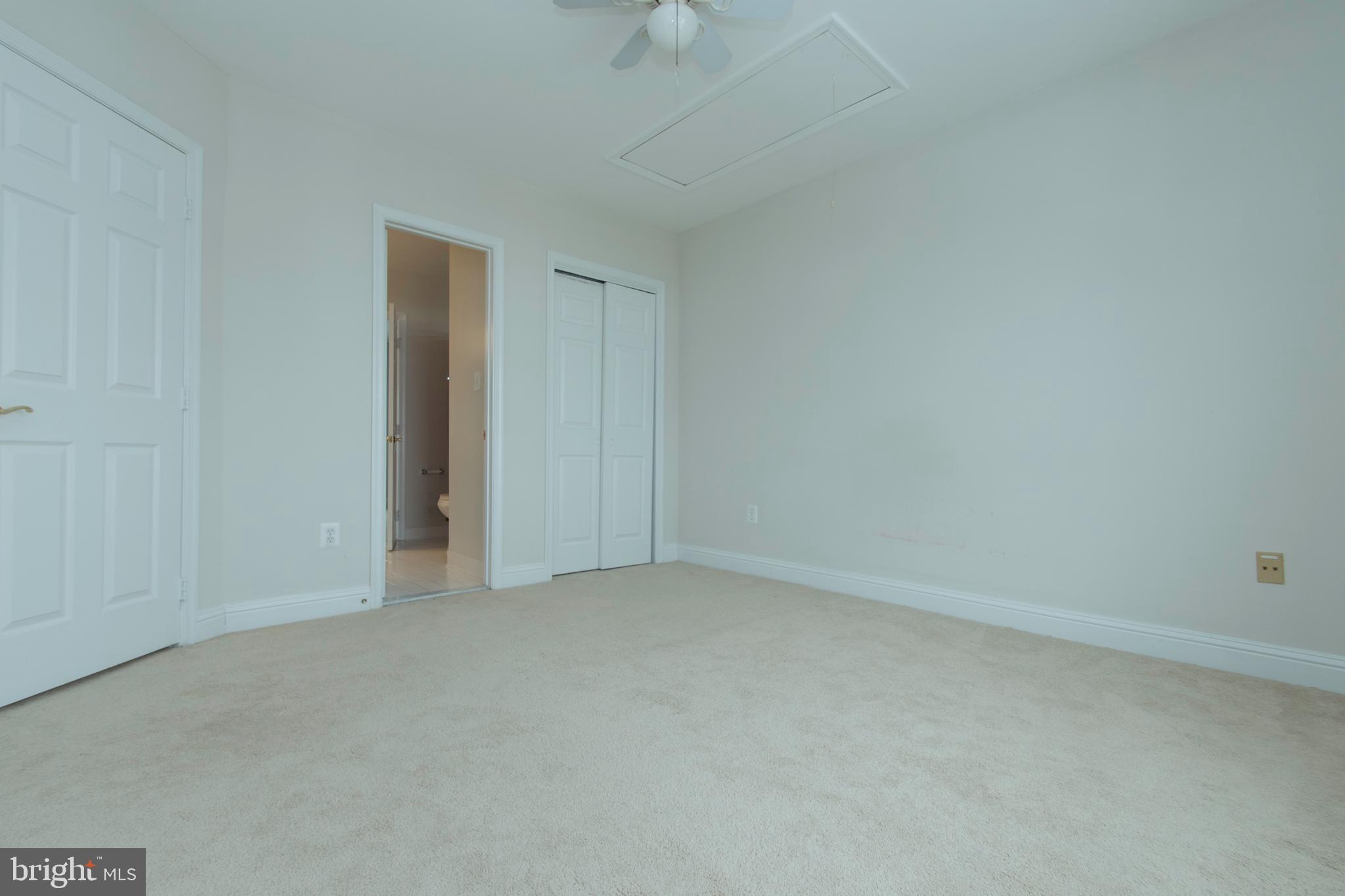 POTOMAC GLEN - Residential