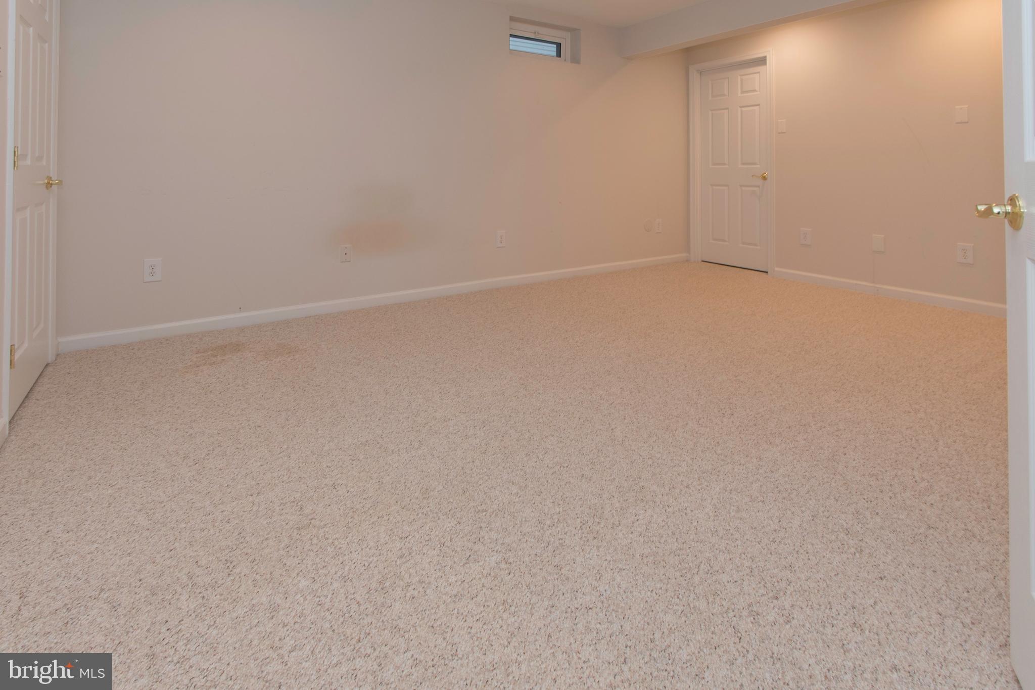 POTOMAC GLEN - Residential