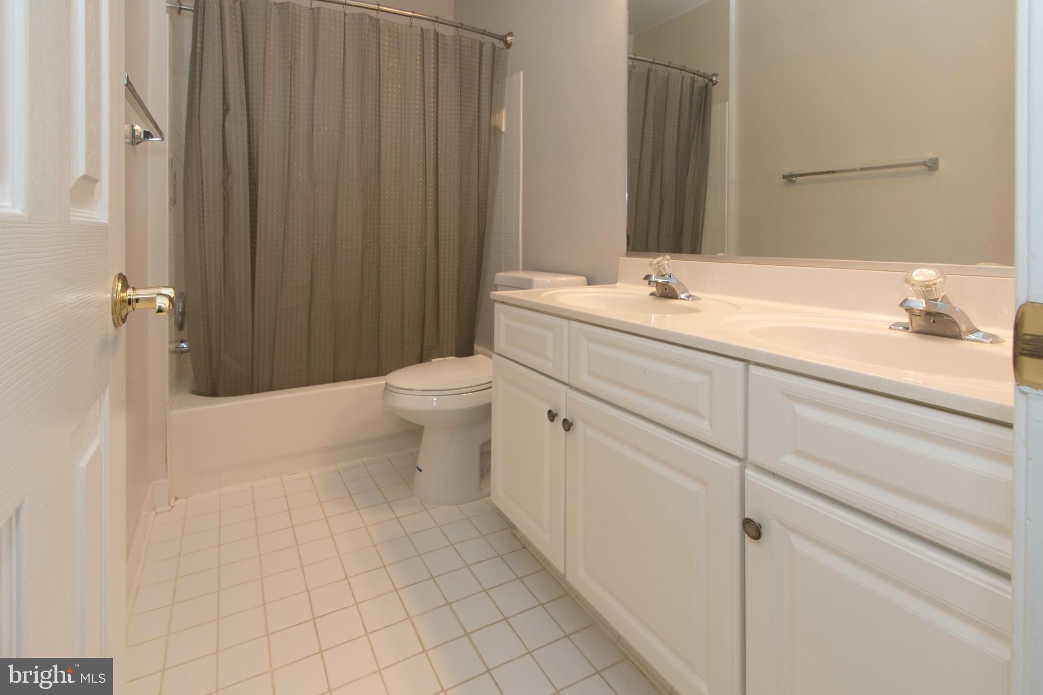 POTOMAC GLEN - Residential