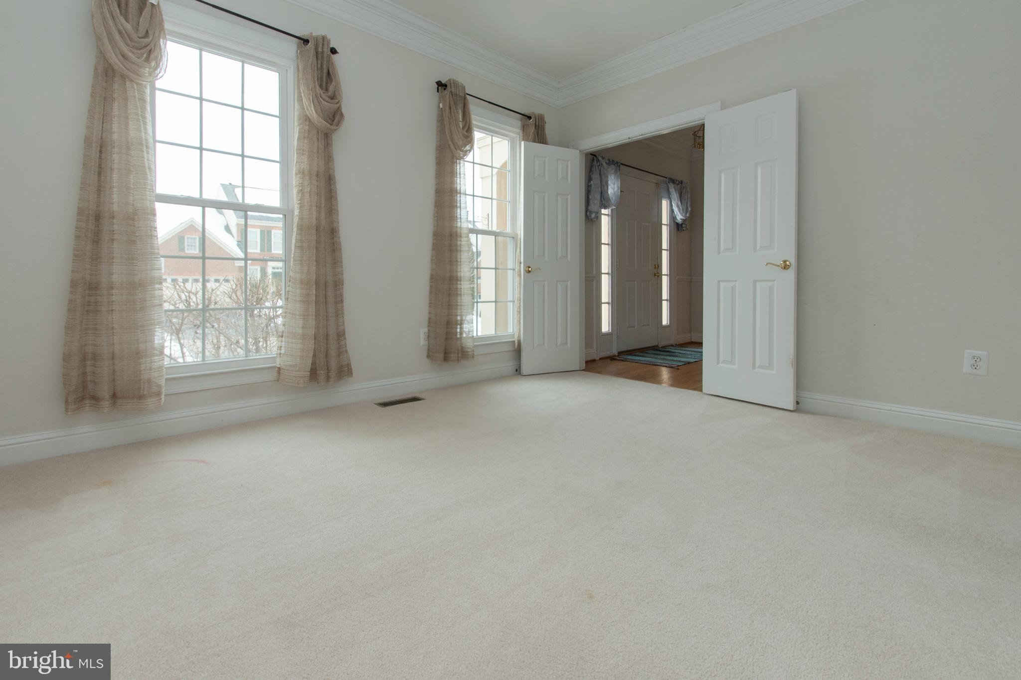 POTOMAC GLEN - Residential