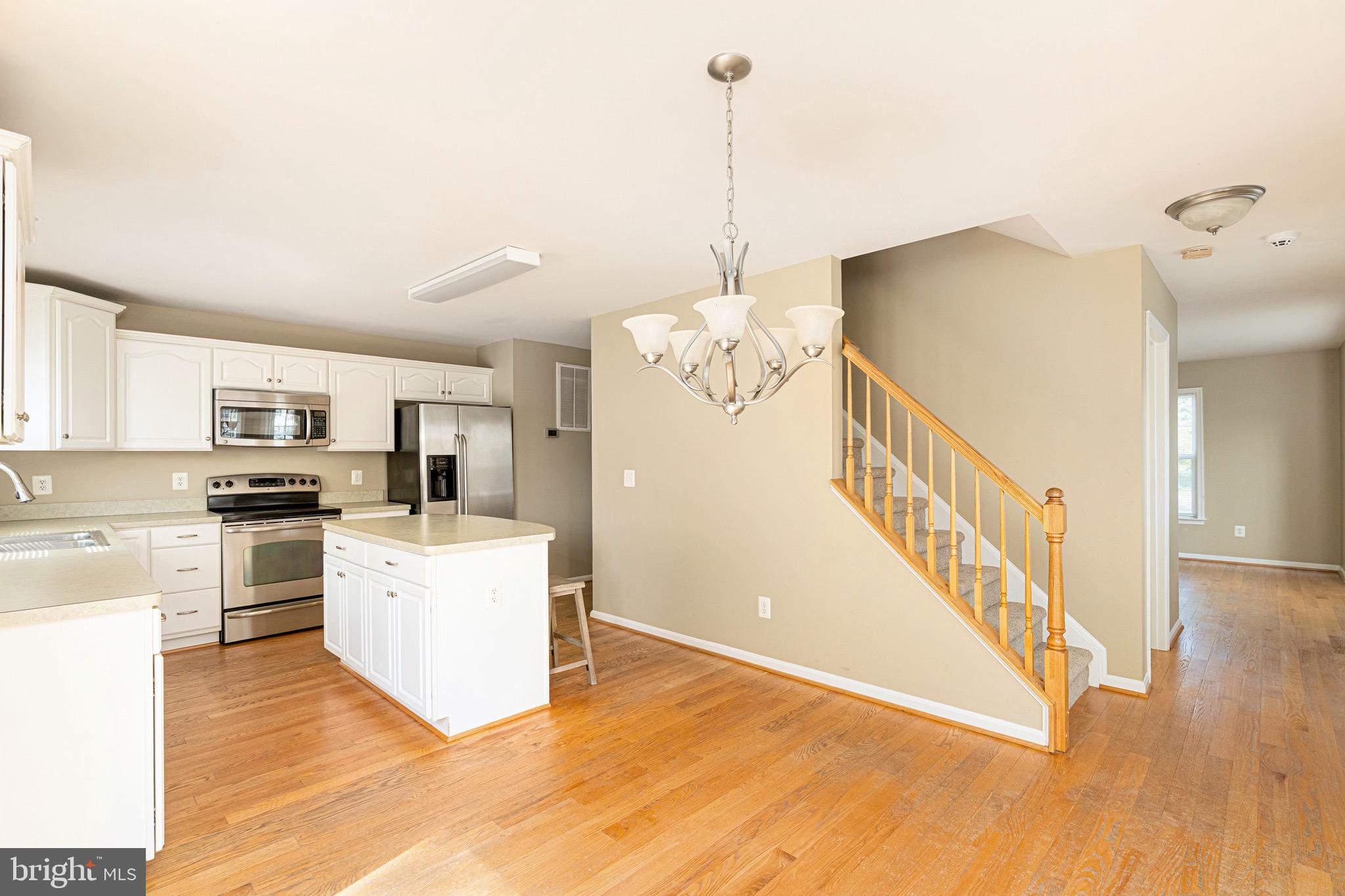 WILDERNESS SHORES - Residential