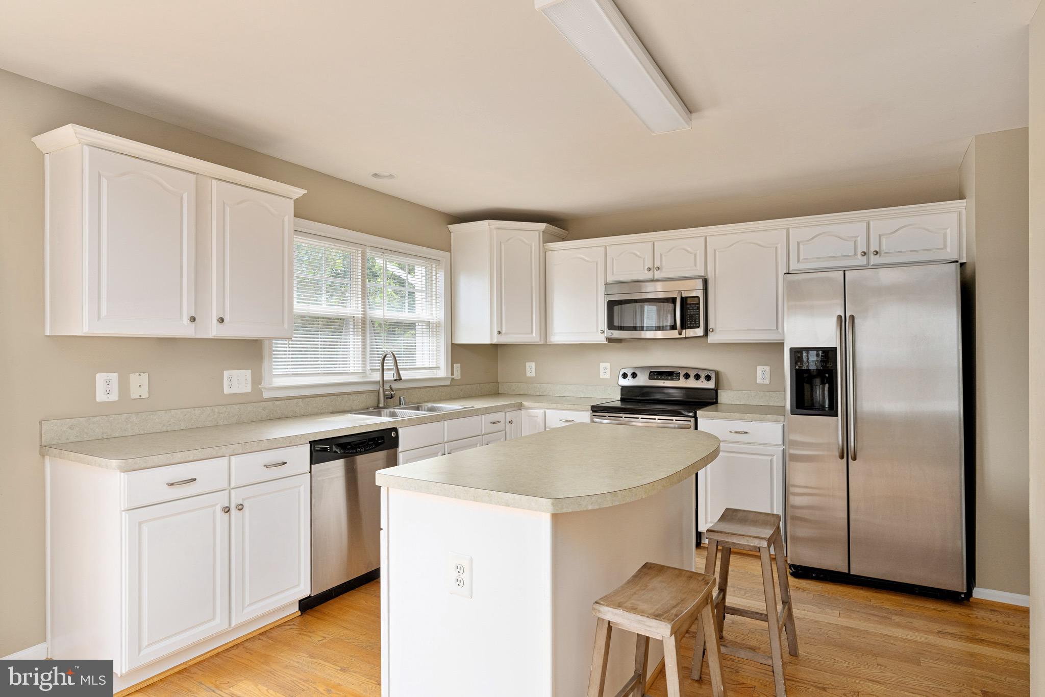 WILDERNESS SHORES - Residential