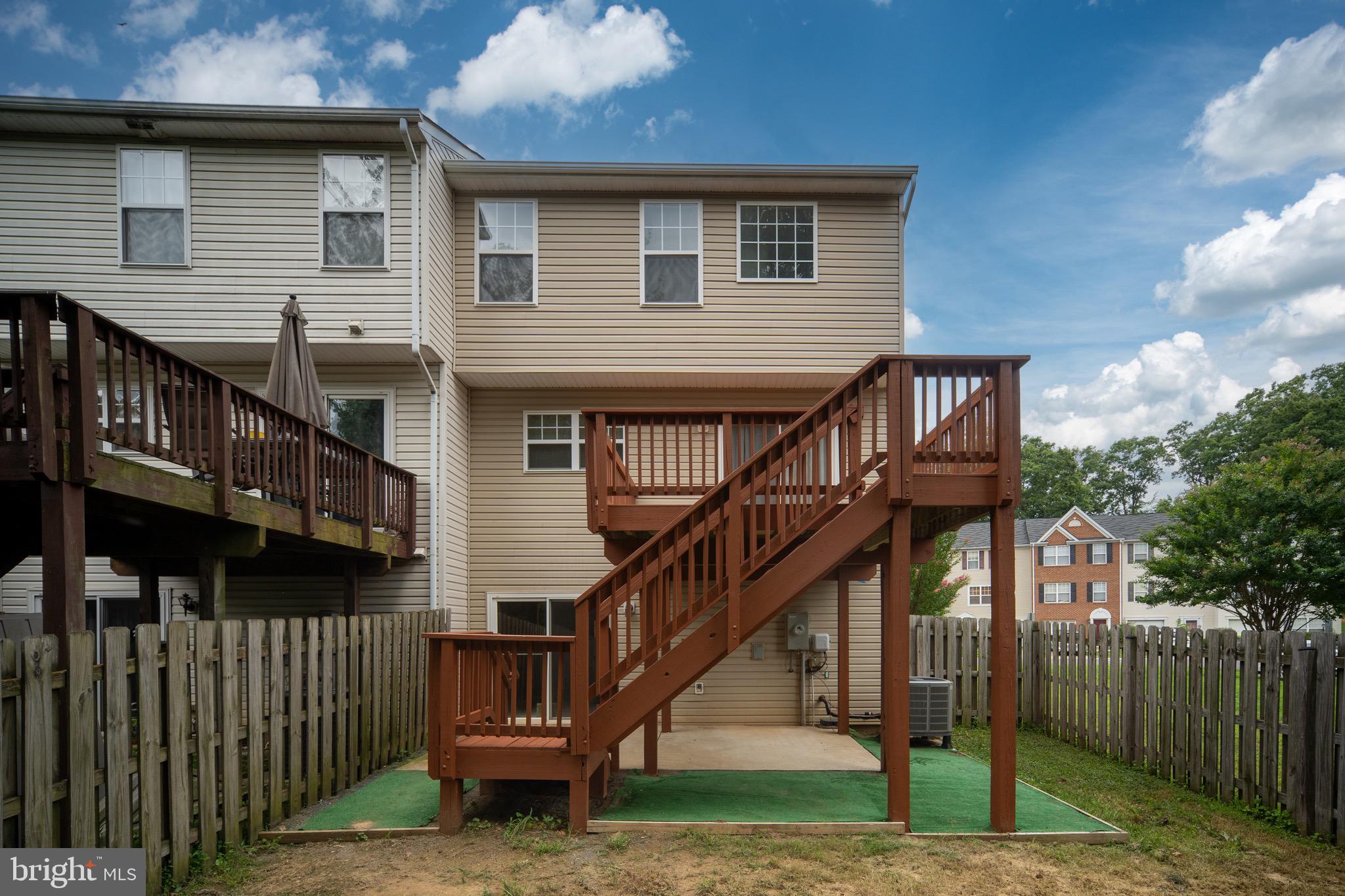 WILDERNESS SHORES - Residential