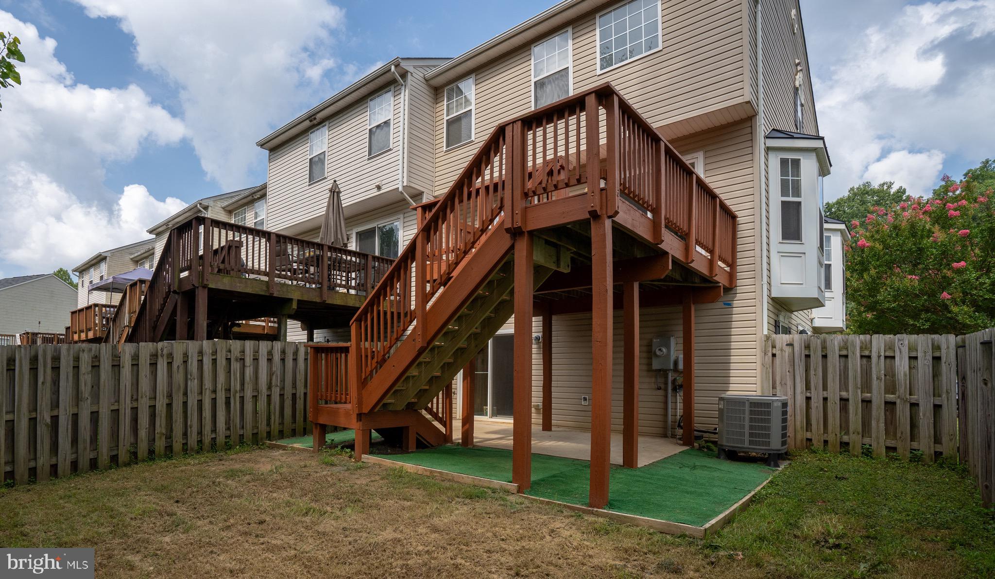 WILDERNESS SHORES - Residential