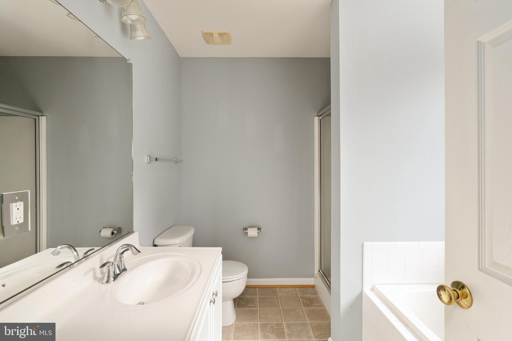 WILDERNESS SHORES - Residential