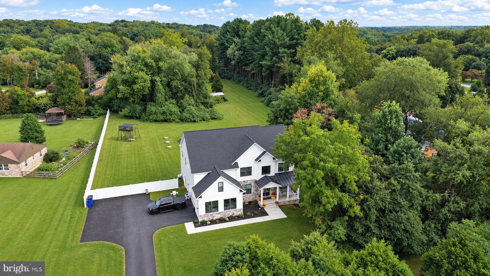 12115 MANOR ROAD