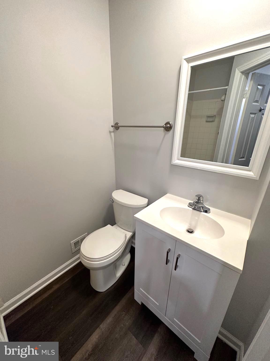 WHISKEY BOTTOM - Residential Lease