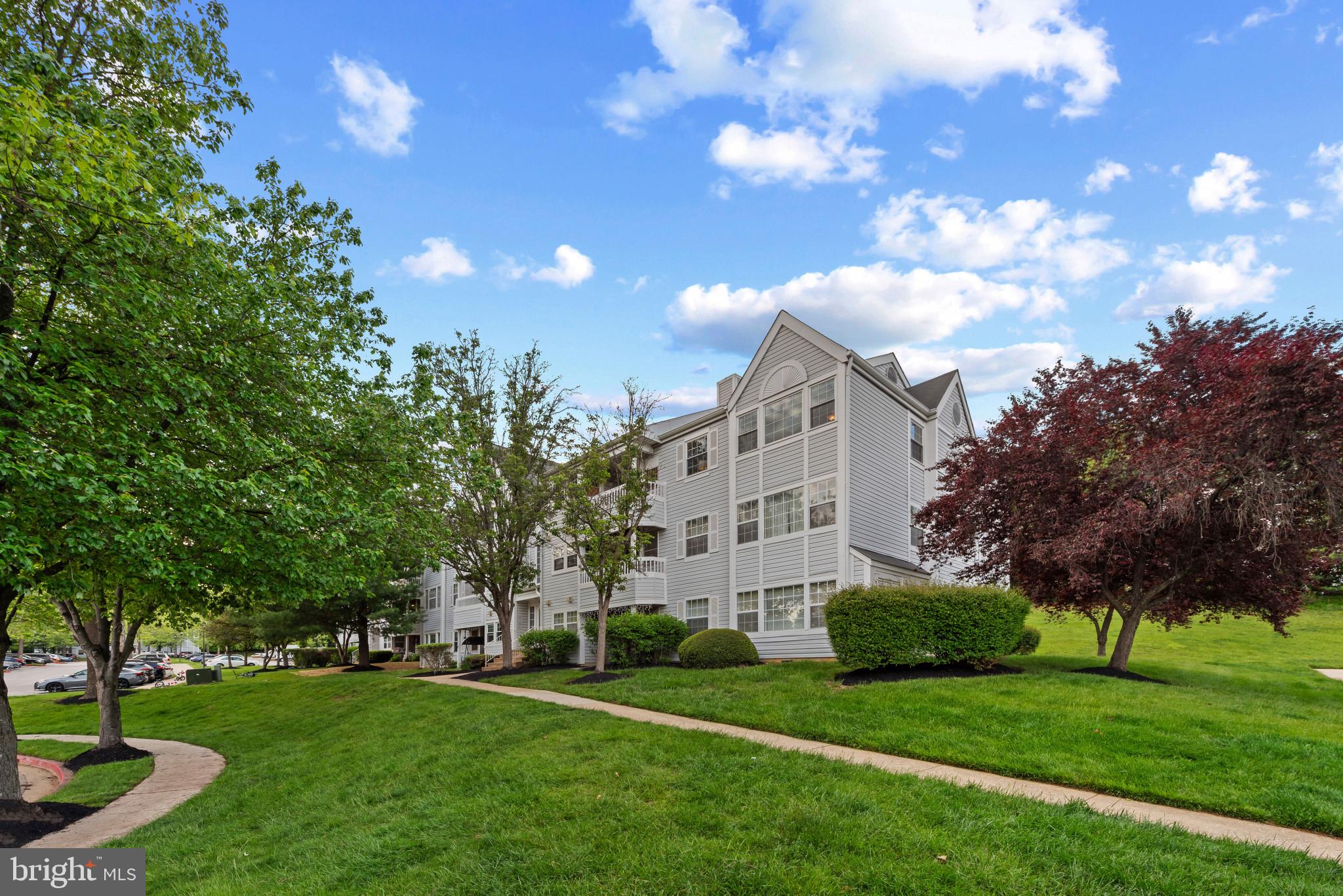 MONTGOMERY RUN - Residential