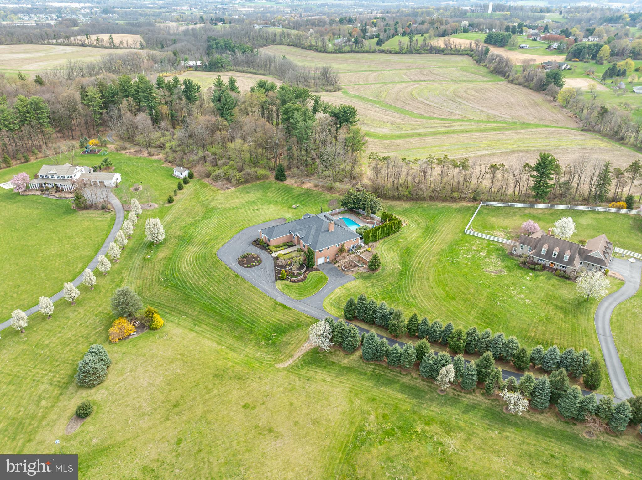 SUMMER HILL - Residential