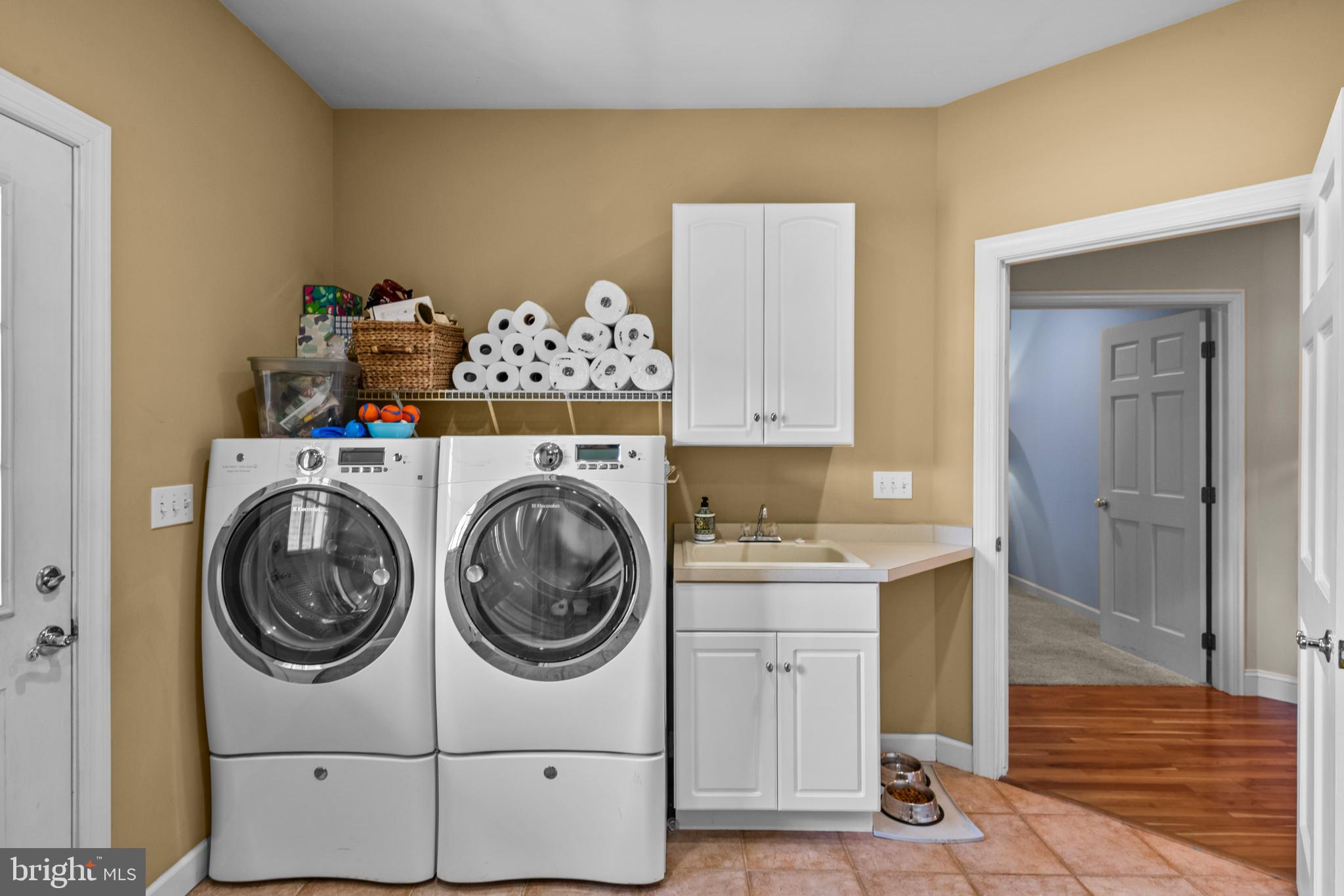 SUMMER HILL - Residential