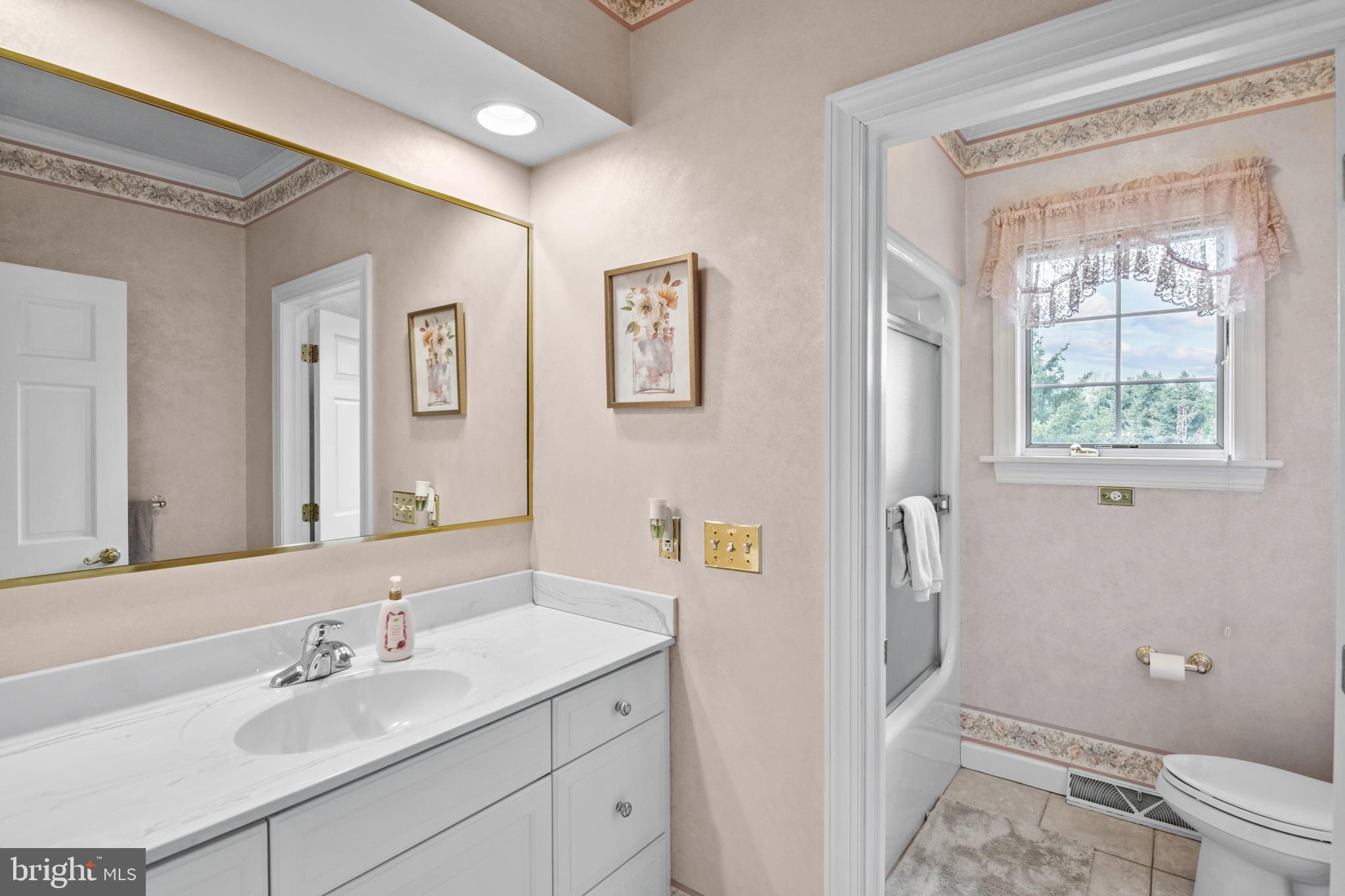 SUMMER HILL - Residential