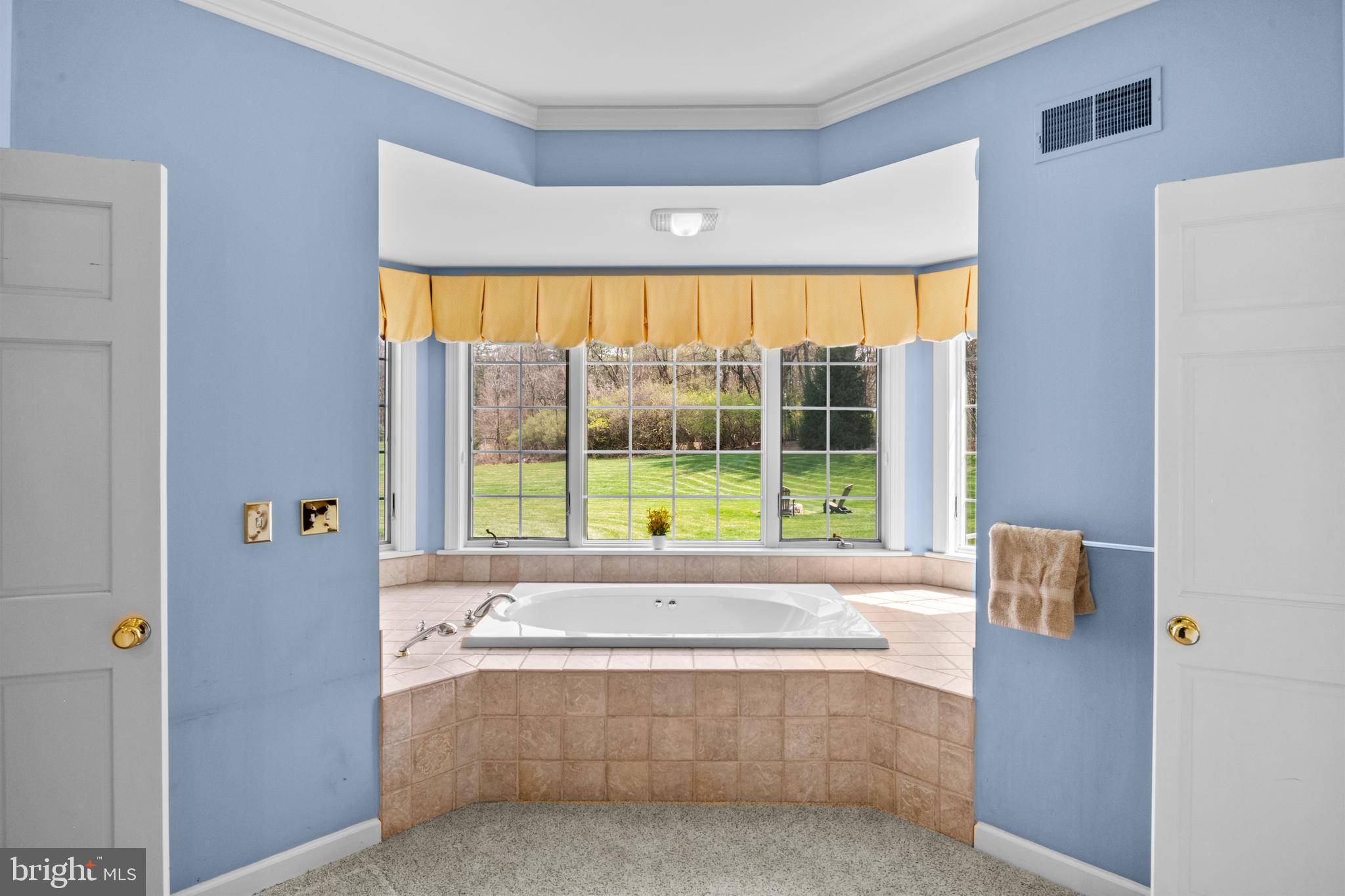 SUMMER HILL - Residential