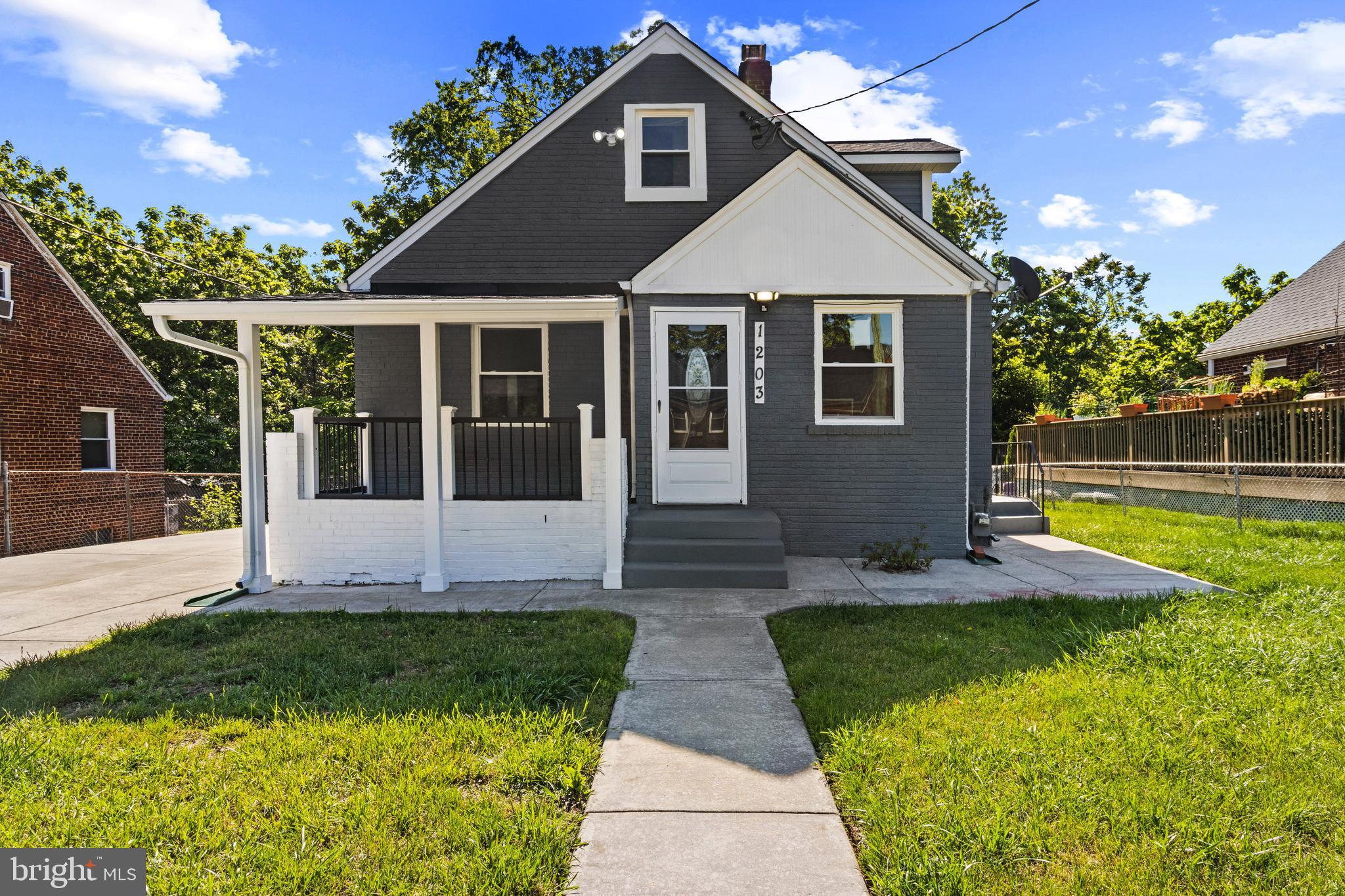 Photo 1 of 24 — 1203 FARMINGDALE AVENUE, CAPITOL HEIGHTS, MD 20743