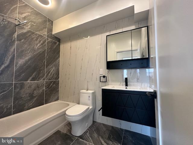 FISHTOWN - Residential Lease