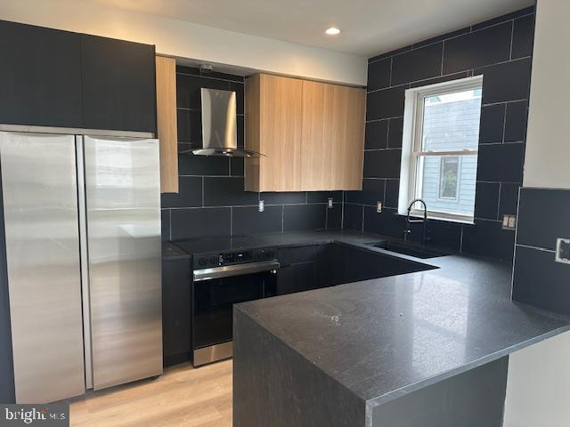 FISHTOWN - Residential Lease