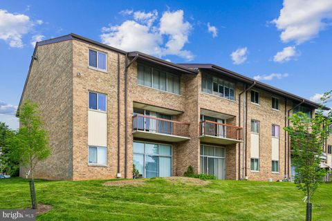 Homes For Sale - 9926 Walker House Road #9926-3<br/> GAITHERSBURG, MD 20886