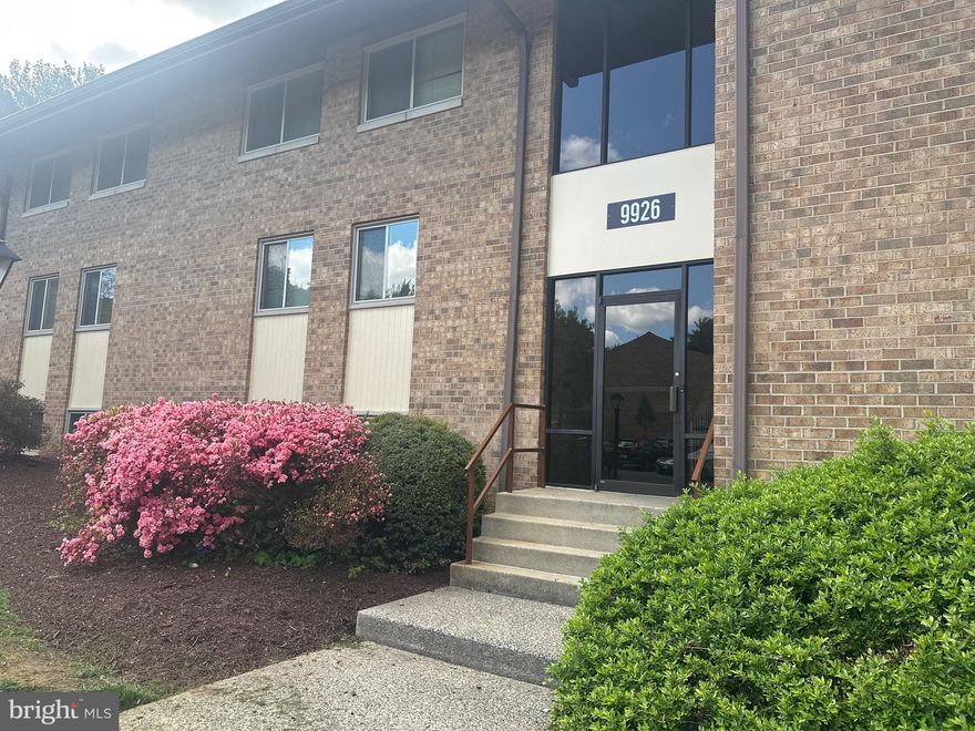 Super size one bedroom with balcony and  separate dinning room, multiple storage spaces and full bath! The primary bedroom offers two walk‑in closets and a neutral, calming design with easy access to the full bath. 
The condo fee covers all utilities, including air conditioning, water, trash removal, and lawn maintenance, offering a truly low‑maintenance investment. Residents enjoy resort‑style amenities such as a community swimming pool, tennis courts, scenic walking paths, picnic areas, and beautifully landscaped common grounds, along with ample parking for residents and guests.
Conveniently located near shopping, dining, library services, public transportation, and major commuter routes including I‑270, I‑495, I‑95, and Route 355.