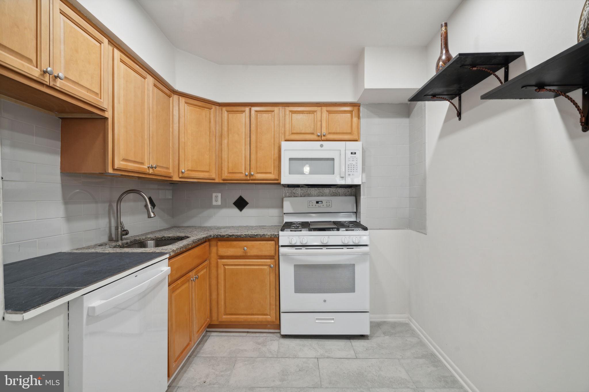 WYNNEFIELD HEIGHTS - Residential Lease