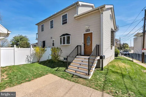 MLS: NJCD2112360