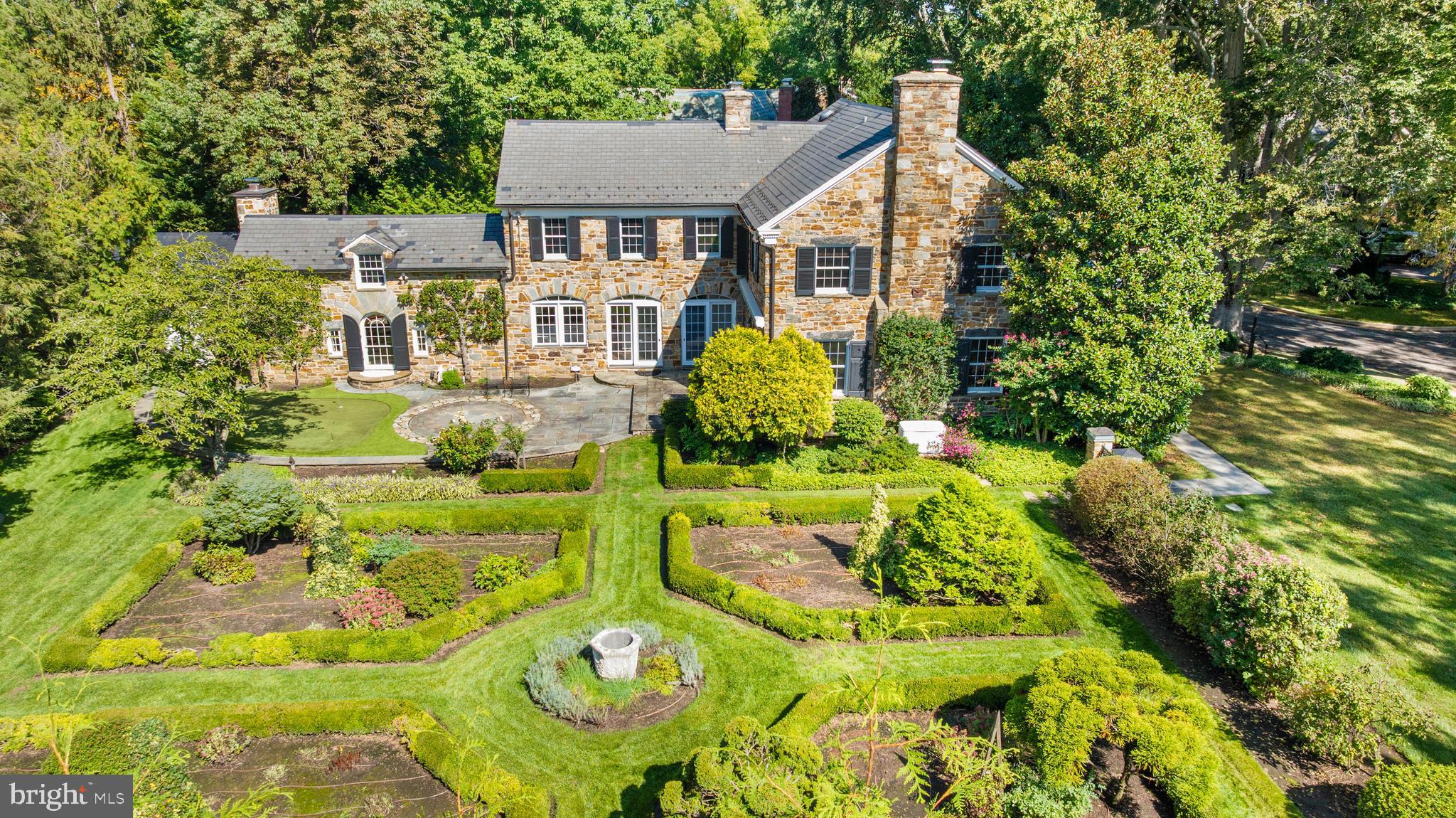 PINEHURST - Residential