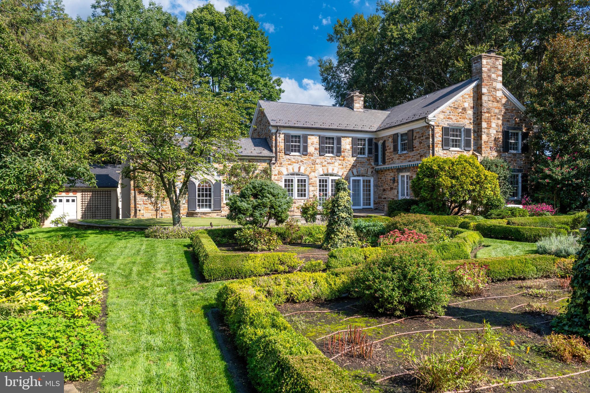 PINEHURST - Residential